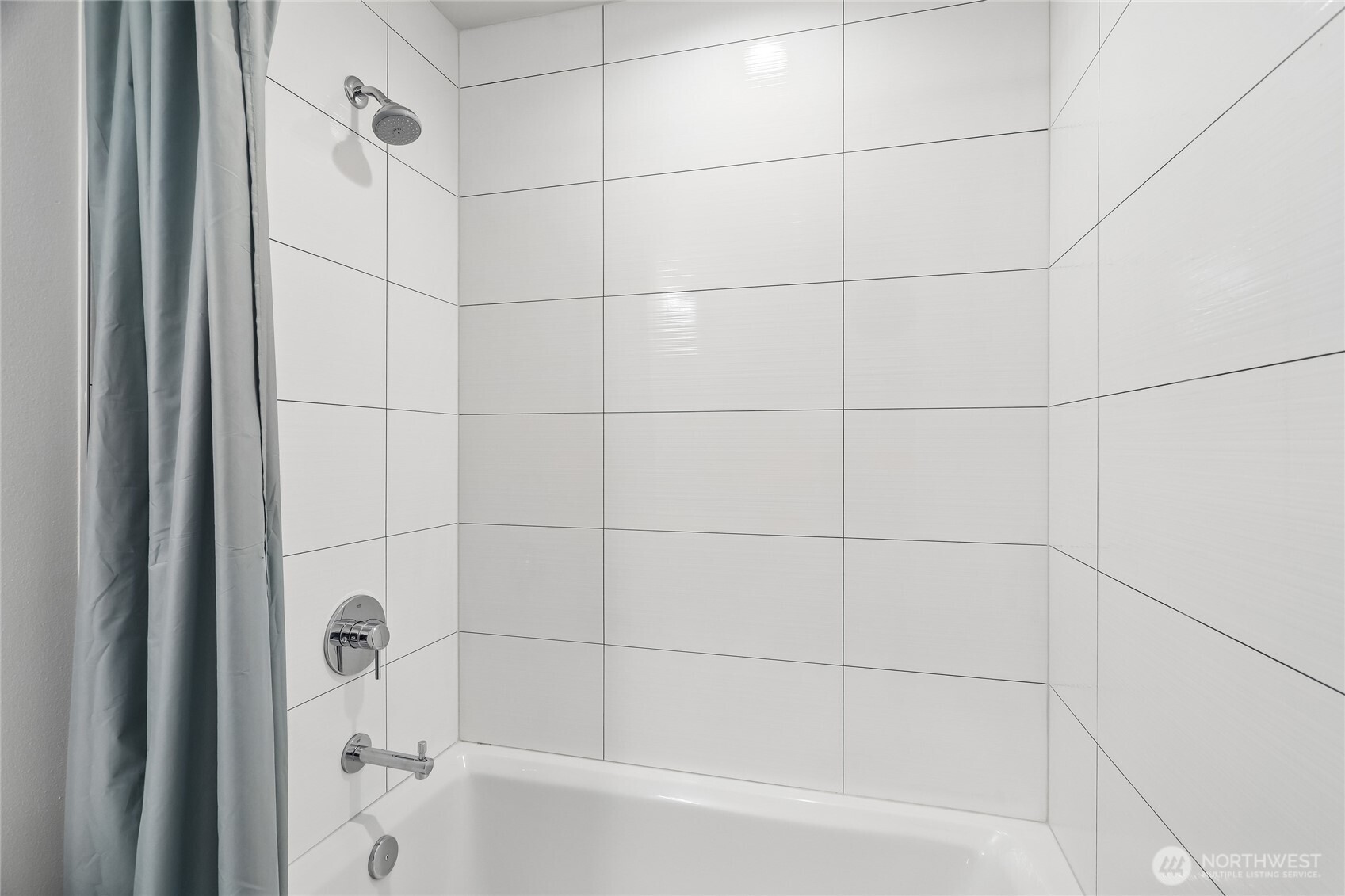 MLS #NWM2535576 image #5