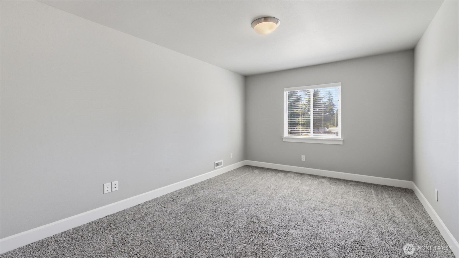 MLS #NWM2536081 image #30