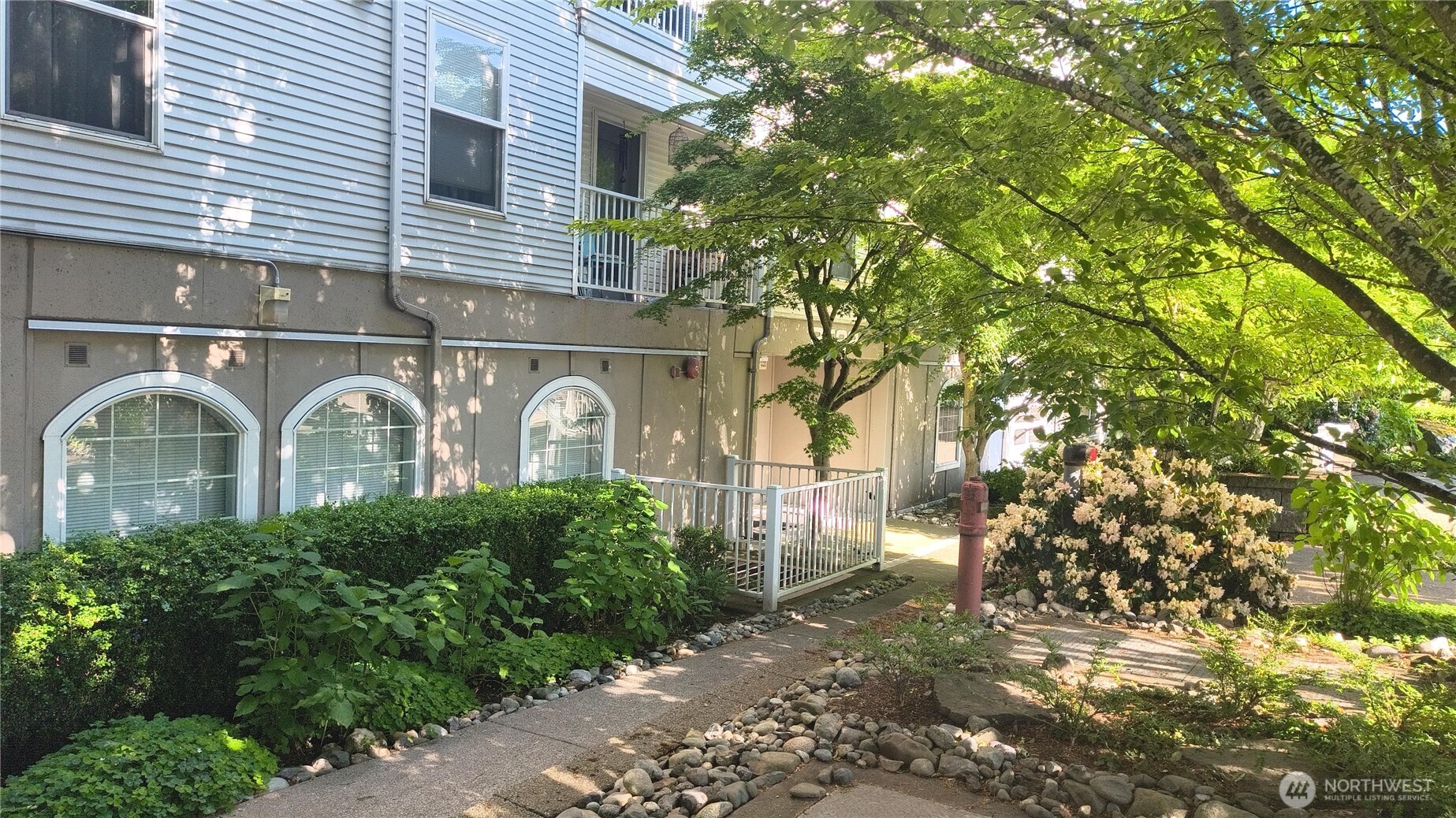 MLS #NWM2536348 image #2
