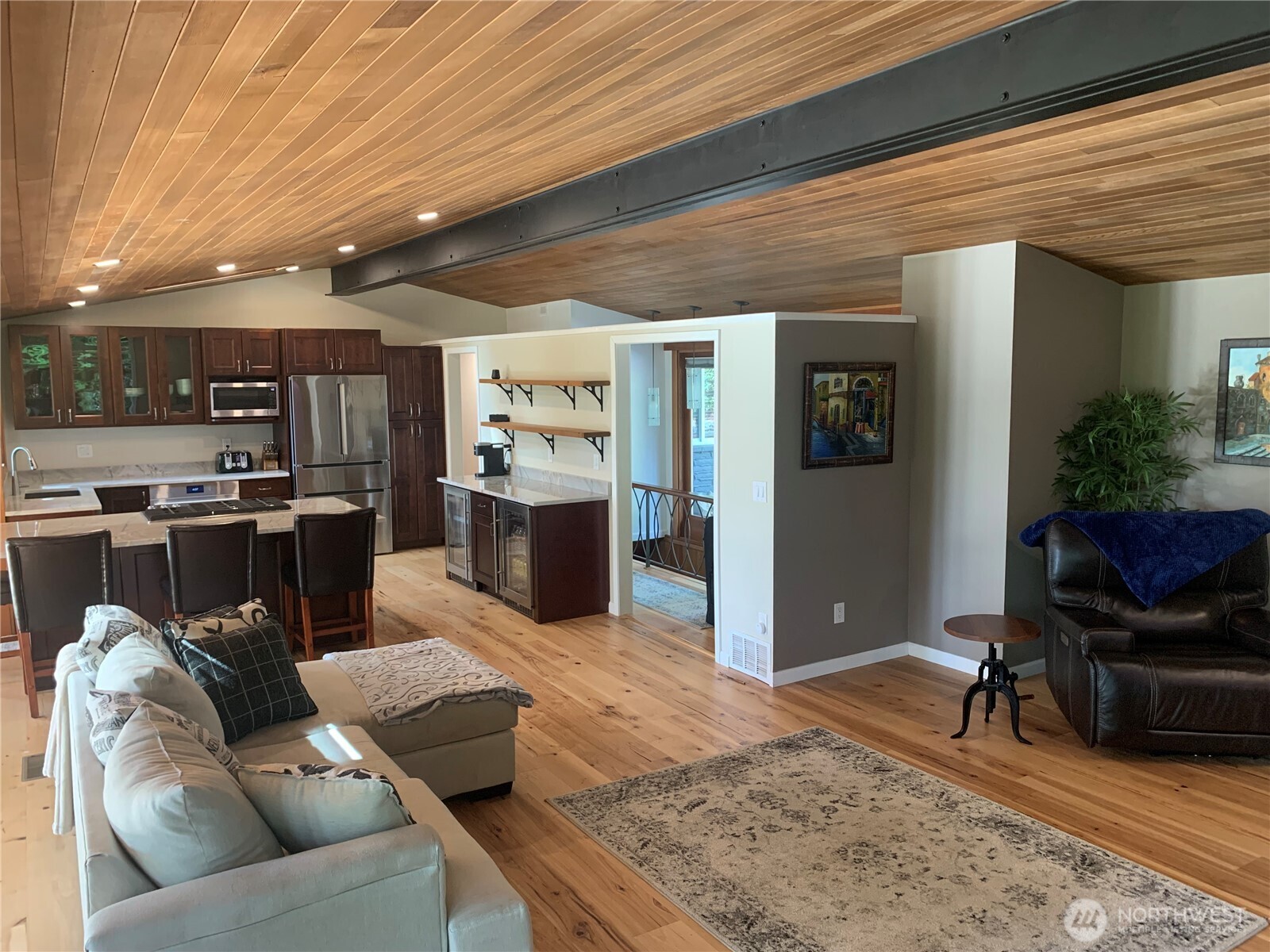 MLS #NWM2538848 image #6