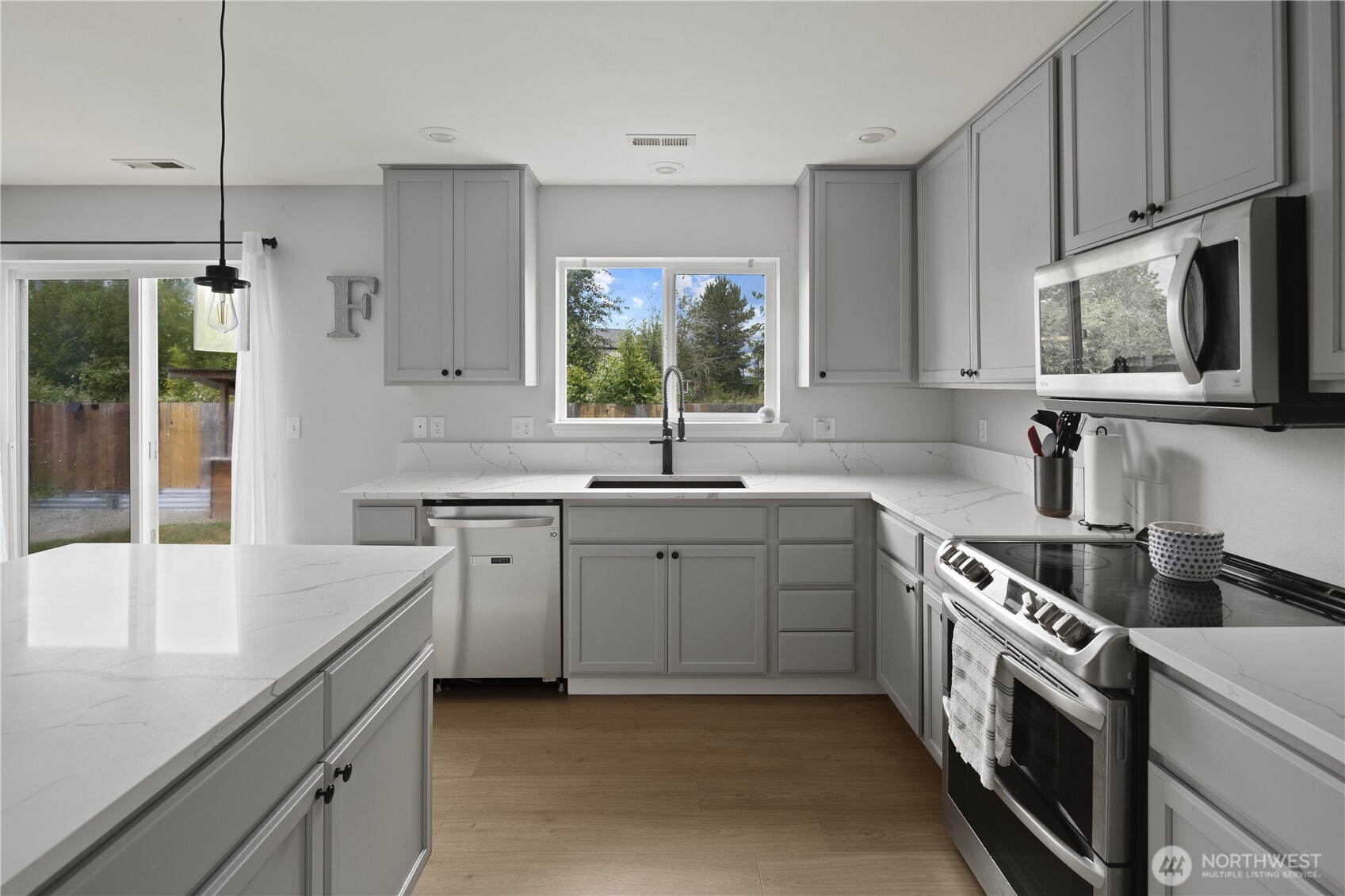 MLS #NWM2538925 image #14