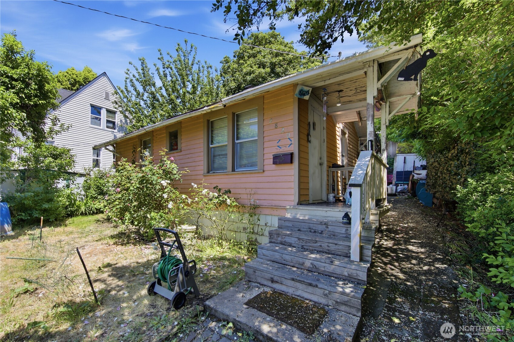 MLS #NWM2539435 image #0