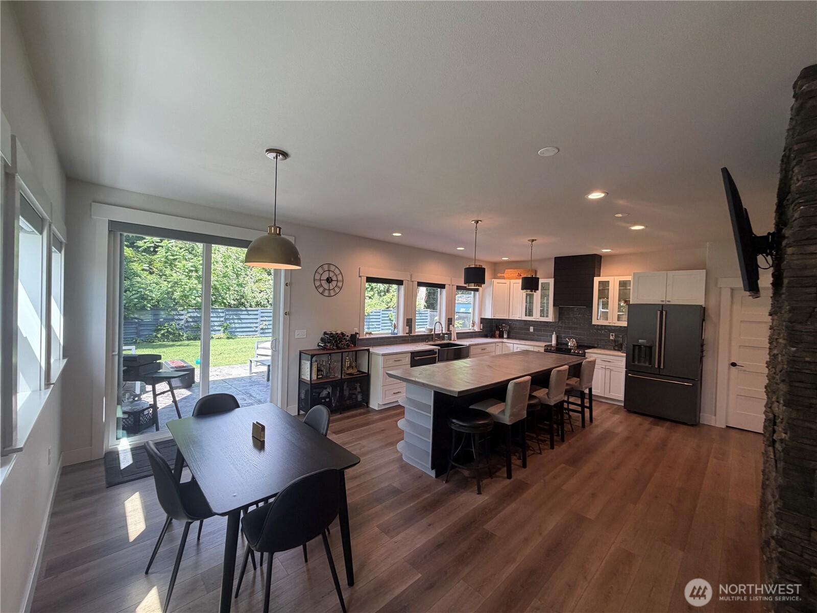 MLS #NWM2539443 image #14