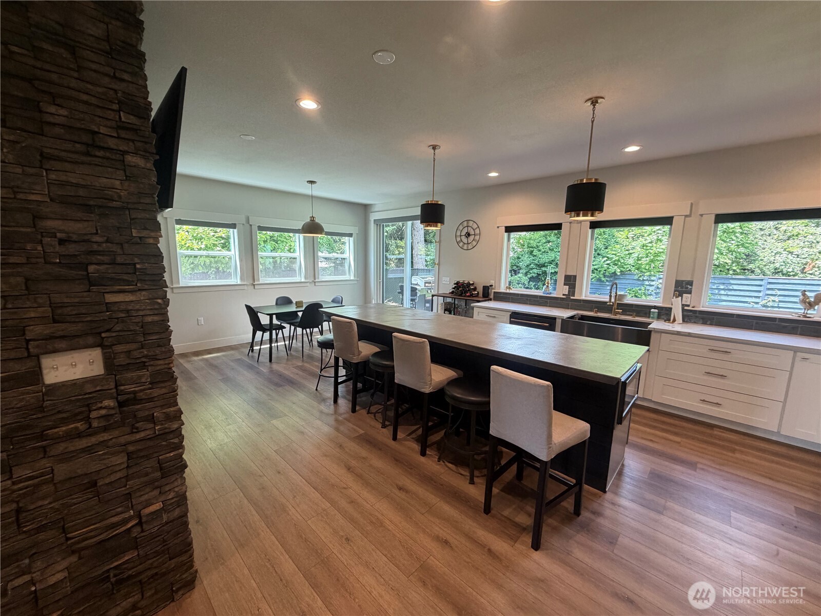 MLS #NWM2539443 image #15