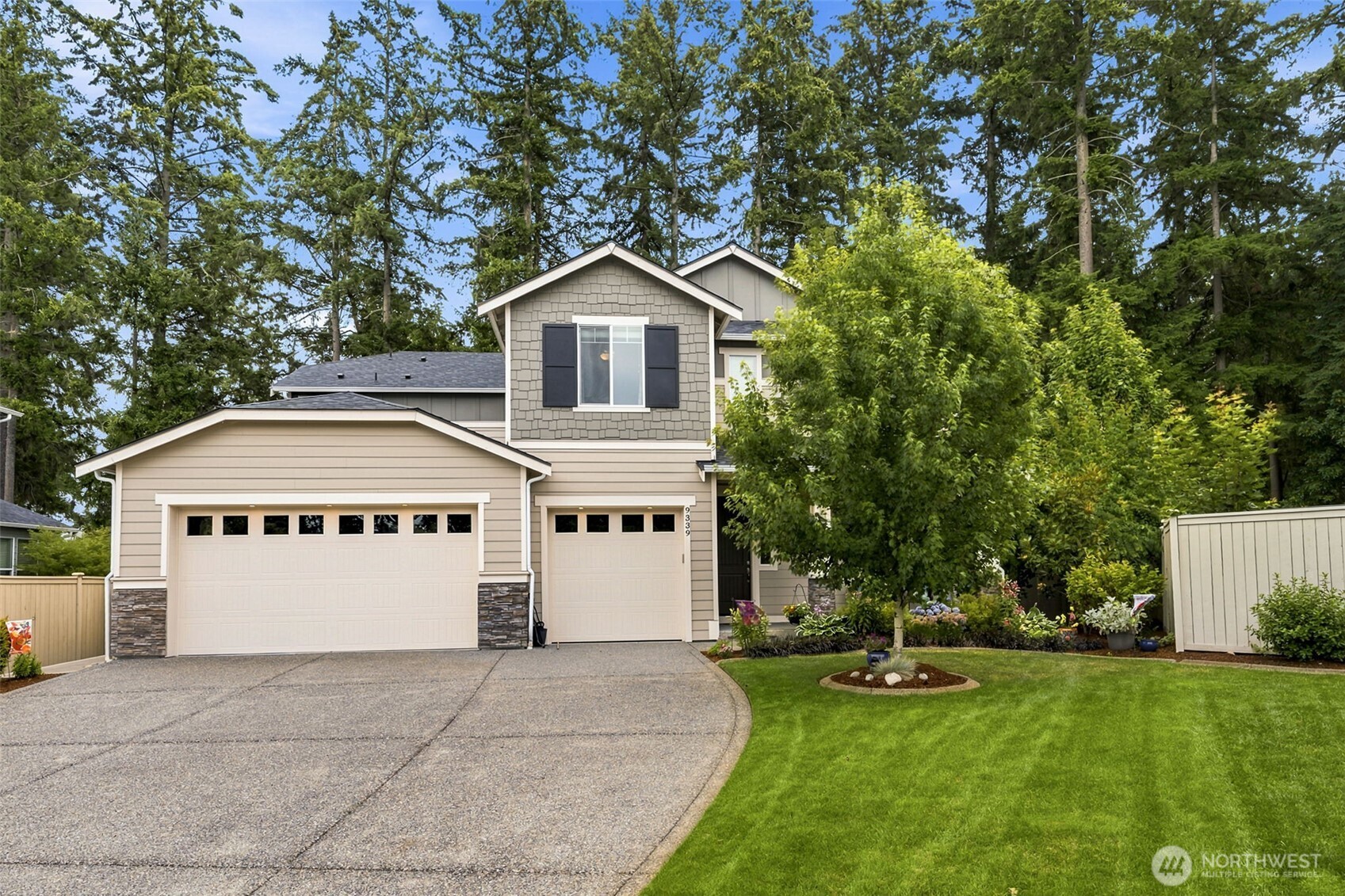 MLS #NWM2540396 image #2