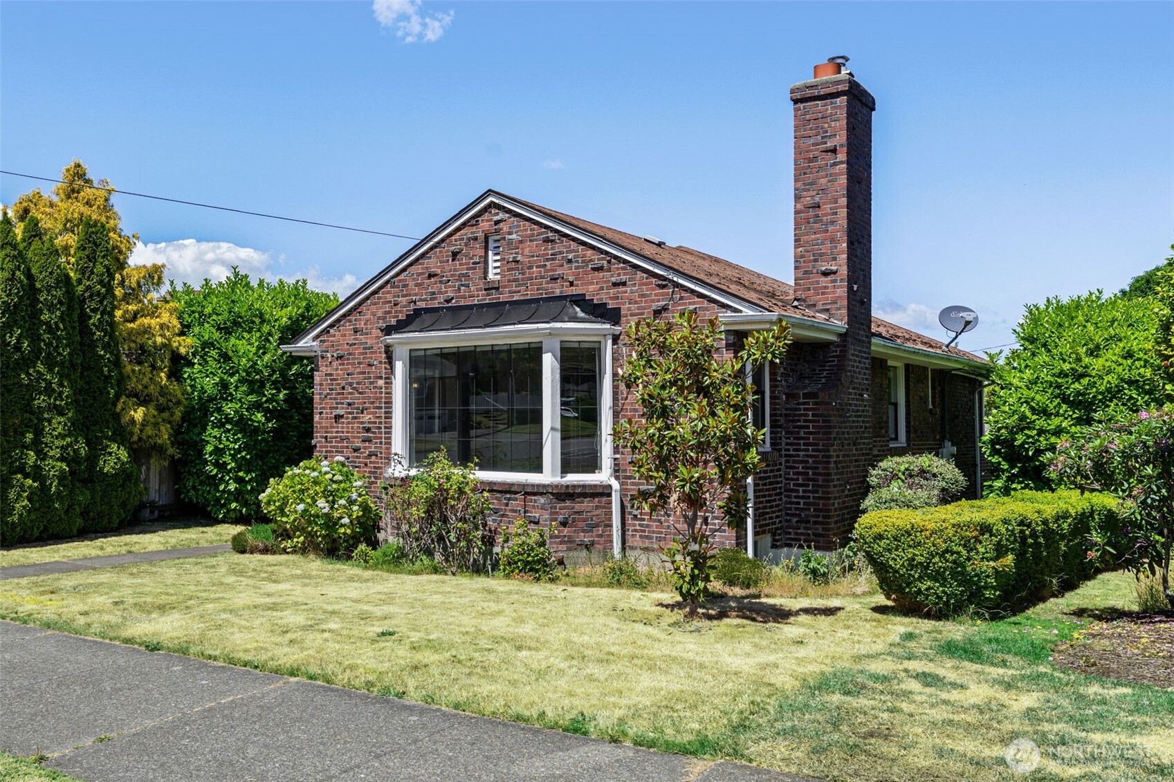 MLS #NWM2540435 image #1
