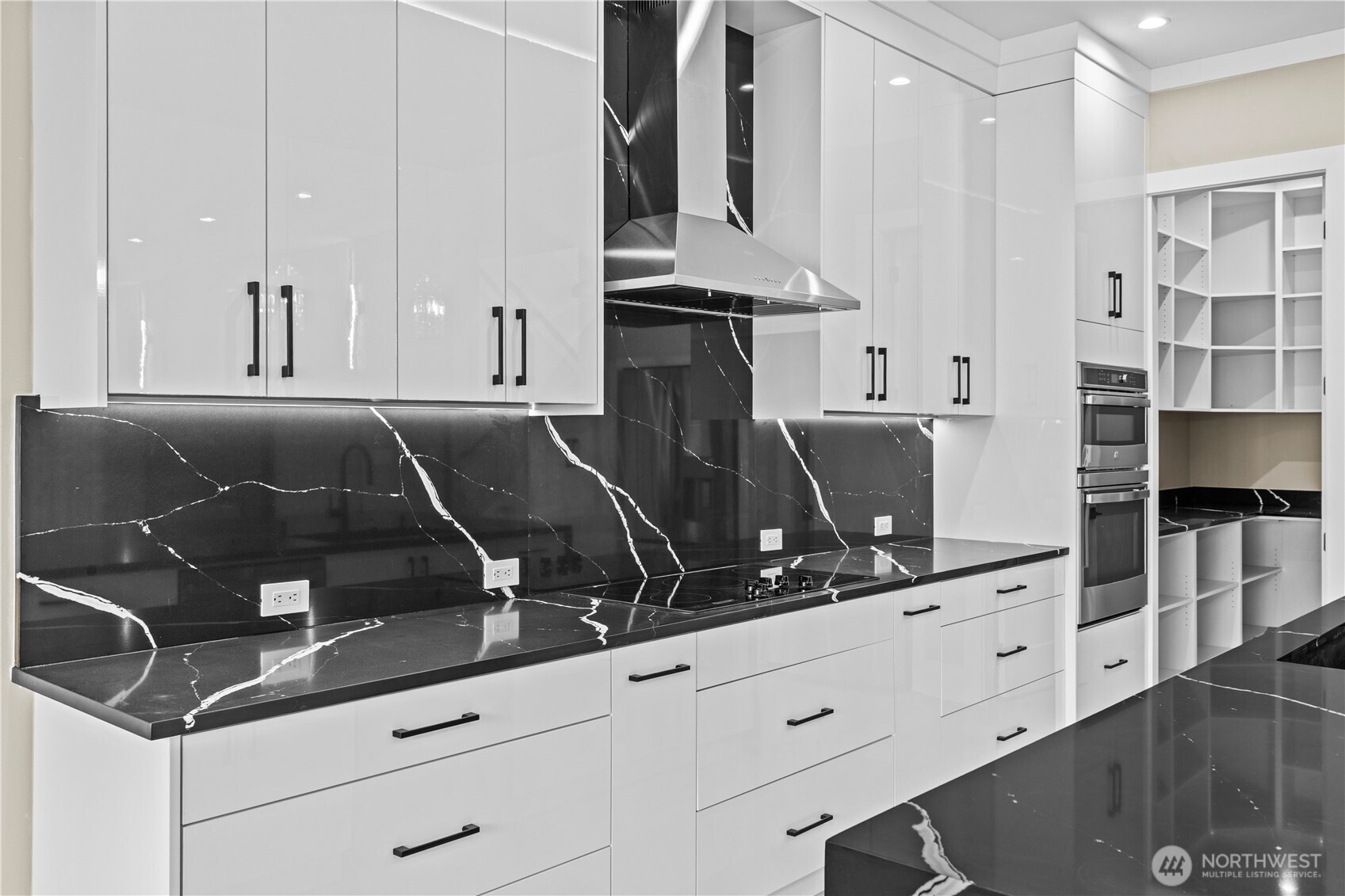 MLS #NWM2543307 image #15