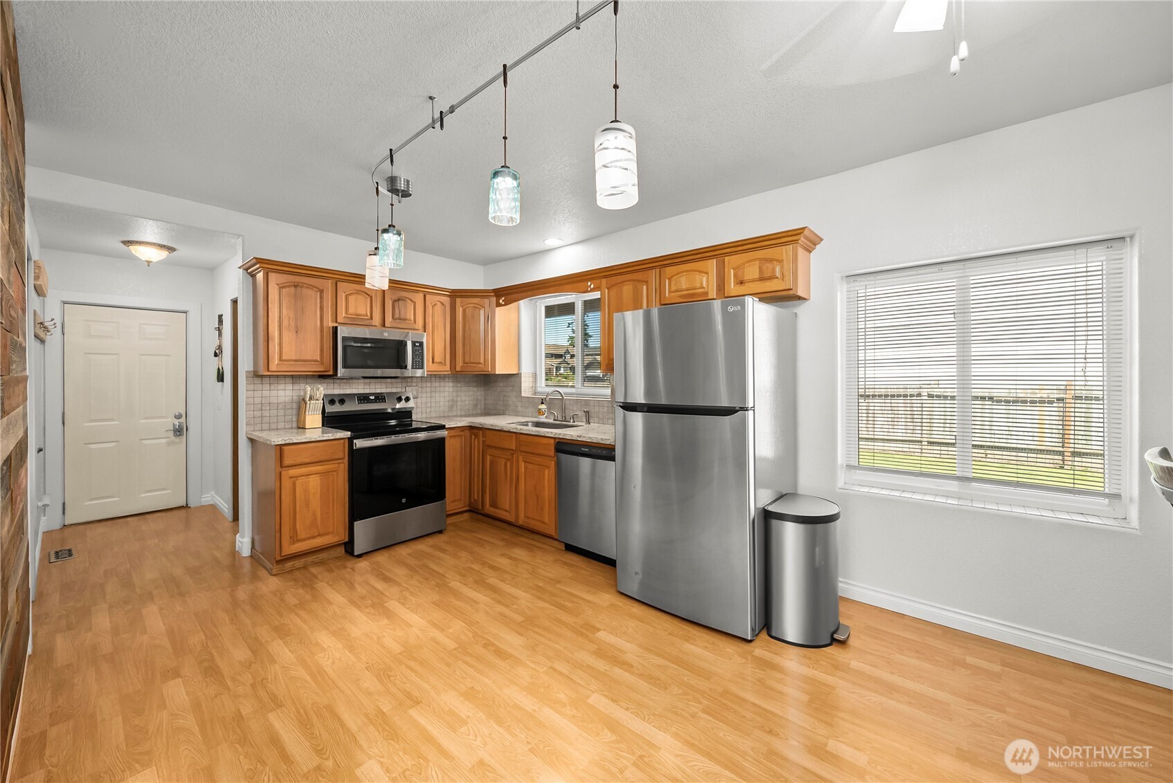 MLS #NWM2544357 image #14
