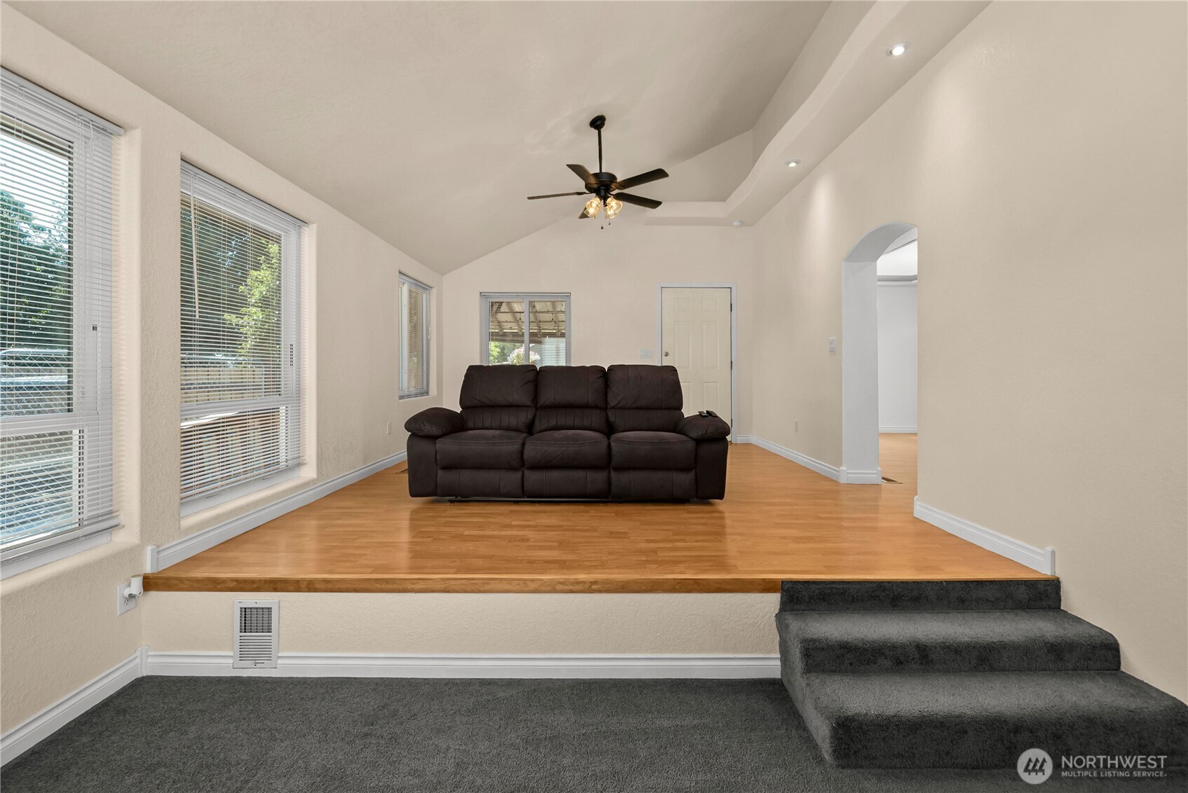 MLS #NWM2544357 image #4