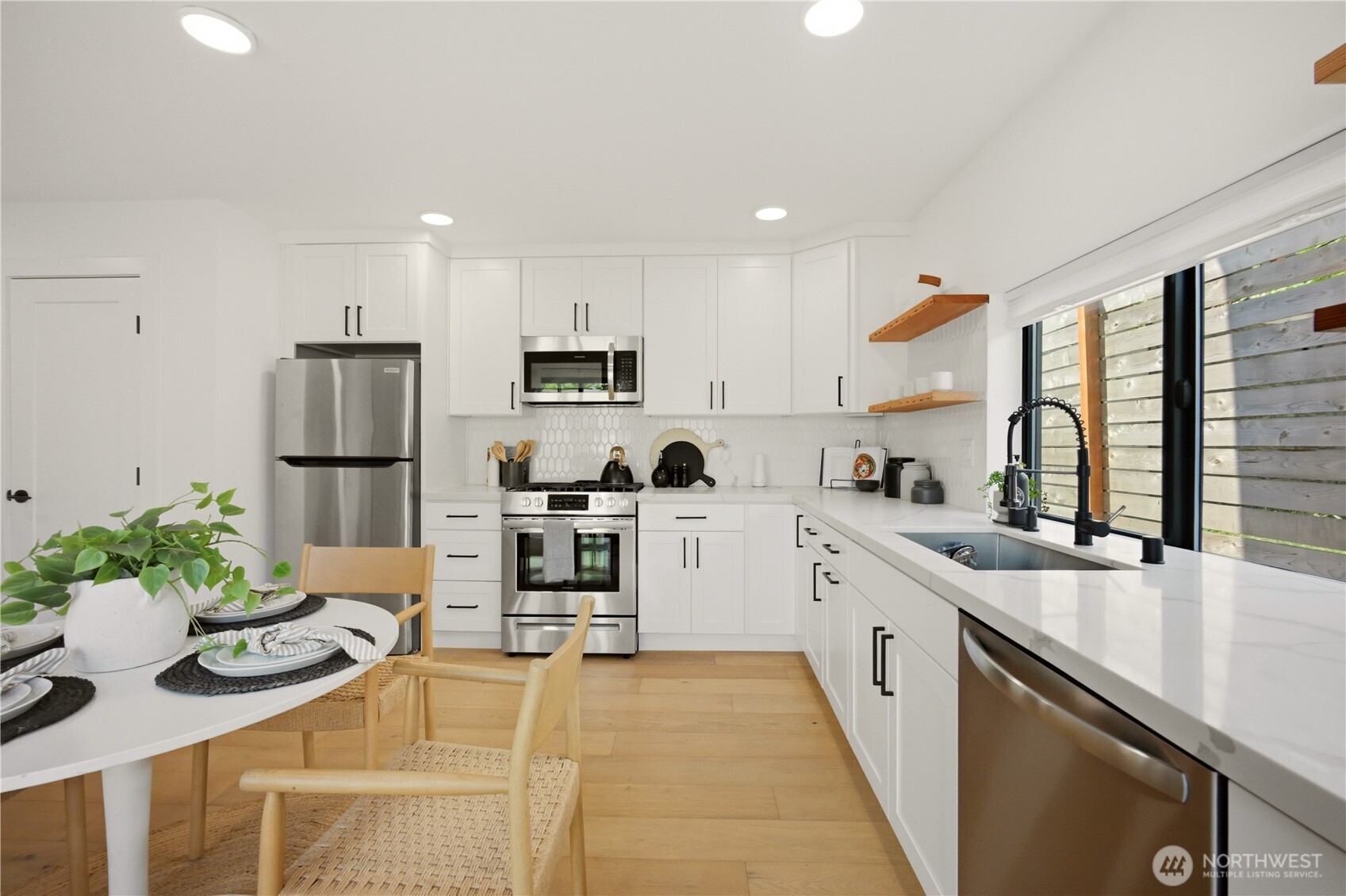 MLS #NWM2544384 image #9