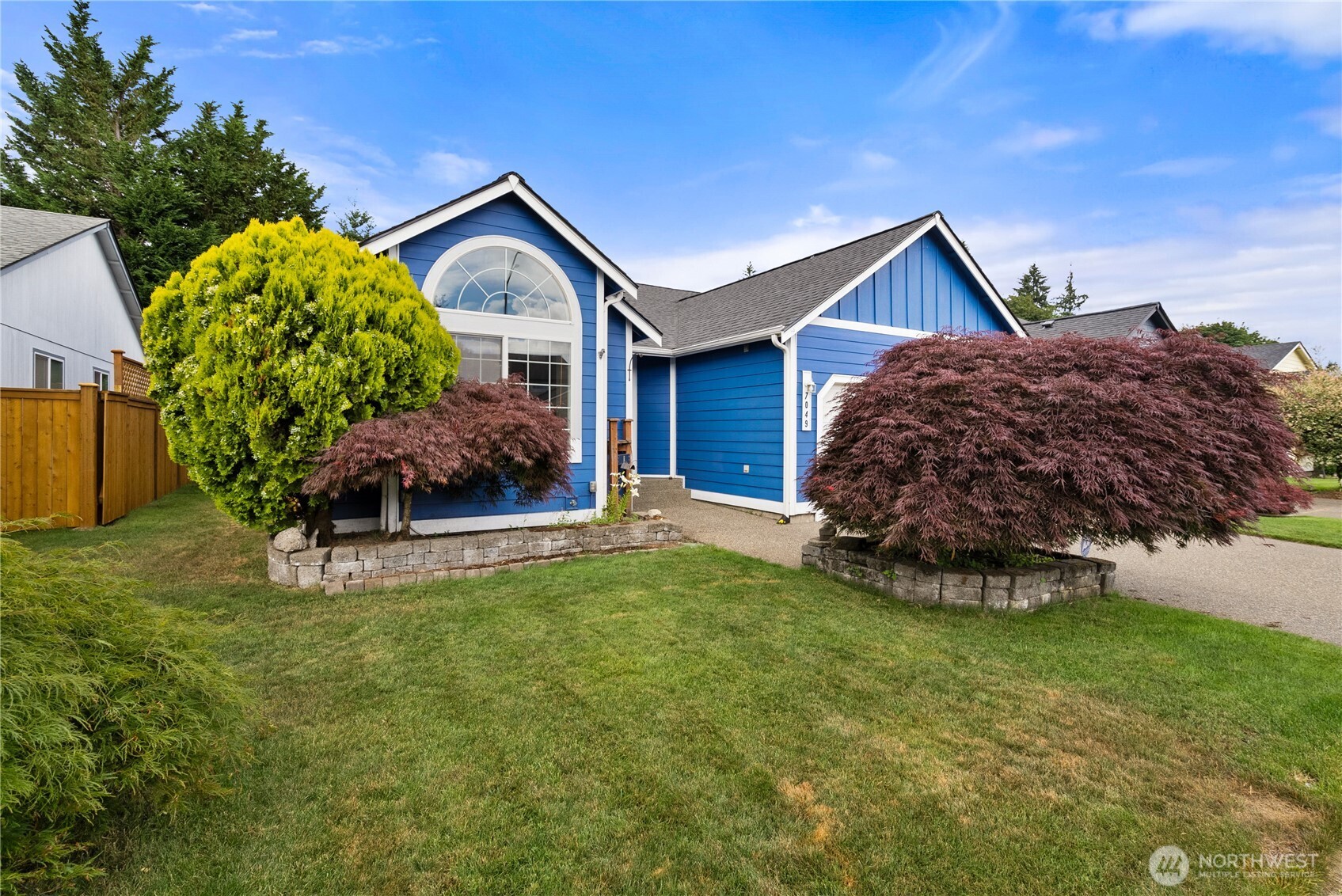 MLS #NWM2544697 image #1