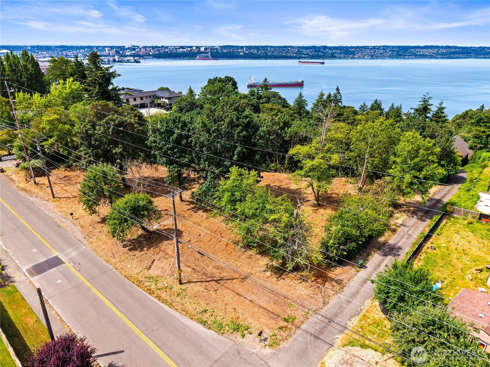 MLS #NWM2544735 image #17