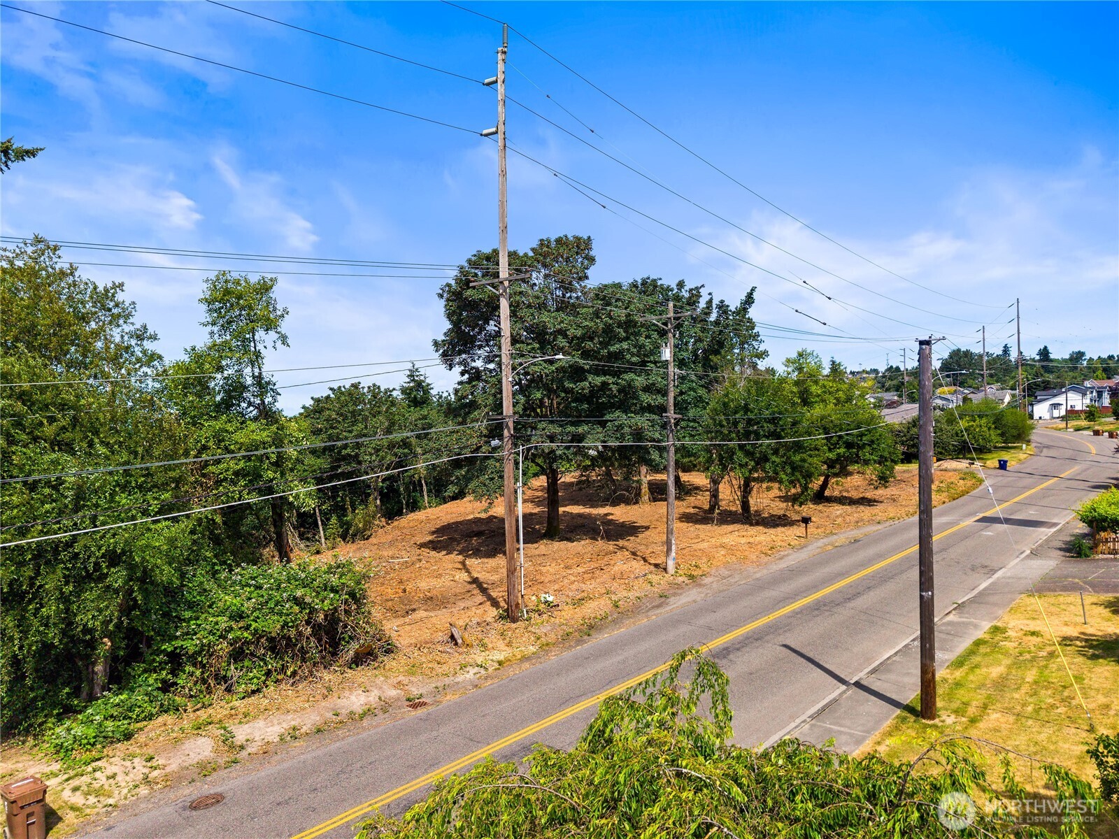 MLS #NWM2544735 image #2