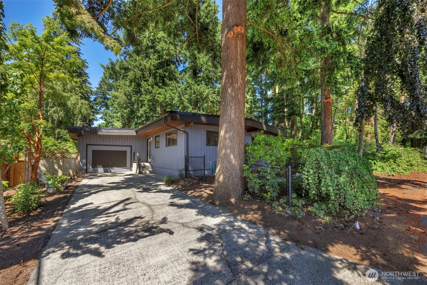 MLS #NWM2545075 image #1