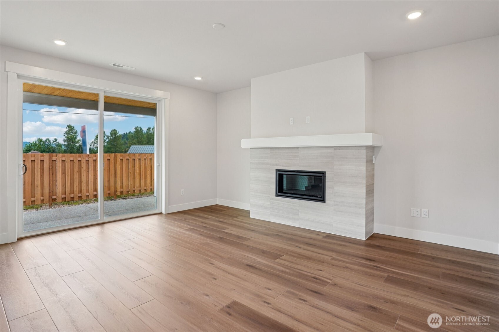 MLS #NWM2545515 image #12