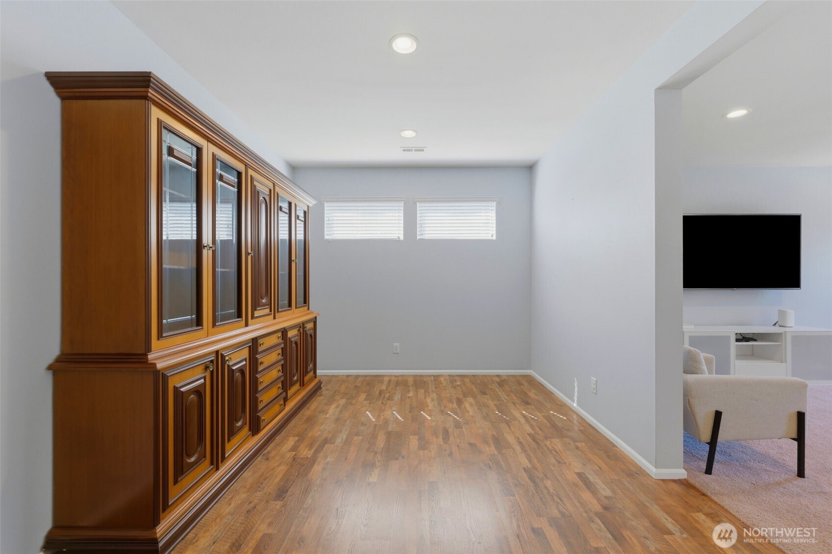 MLS #NWM2545604 image #3