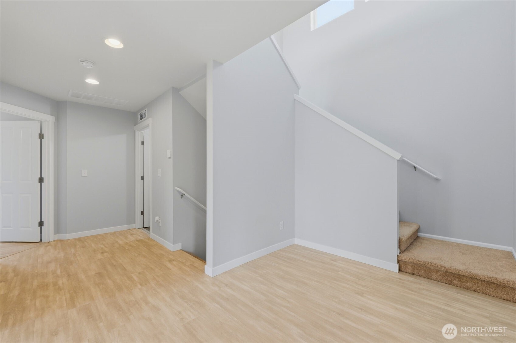 MLS #NWM2545604 image #9