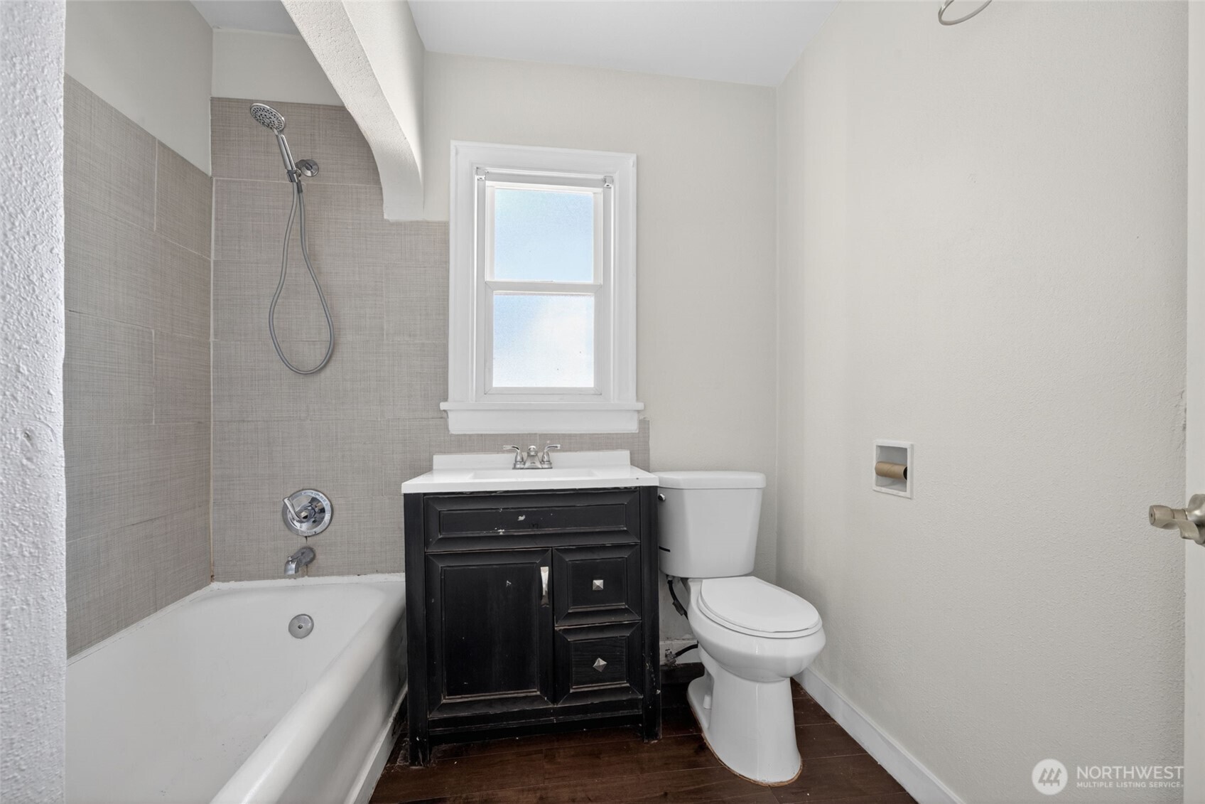 MLS #NWM2545703 image #13