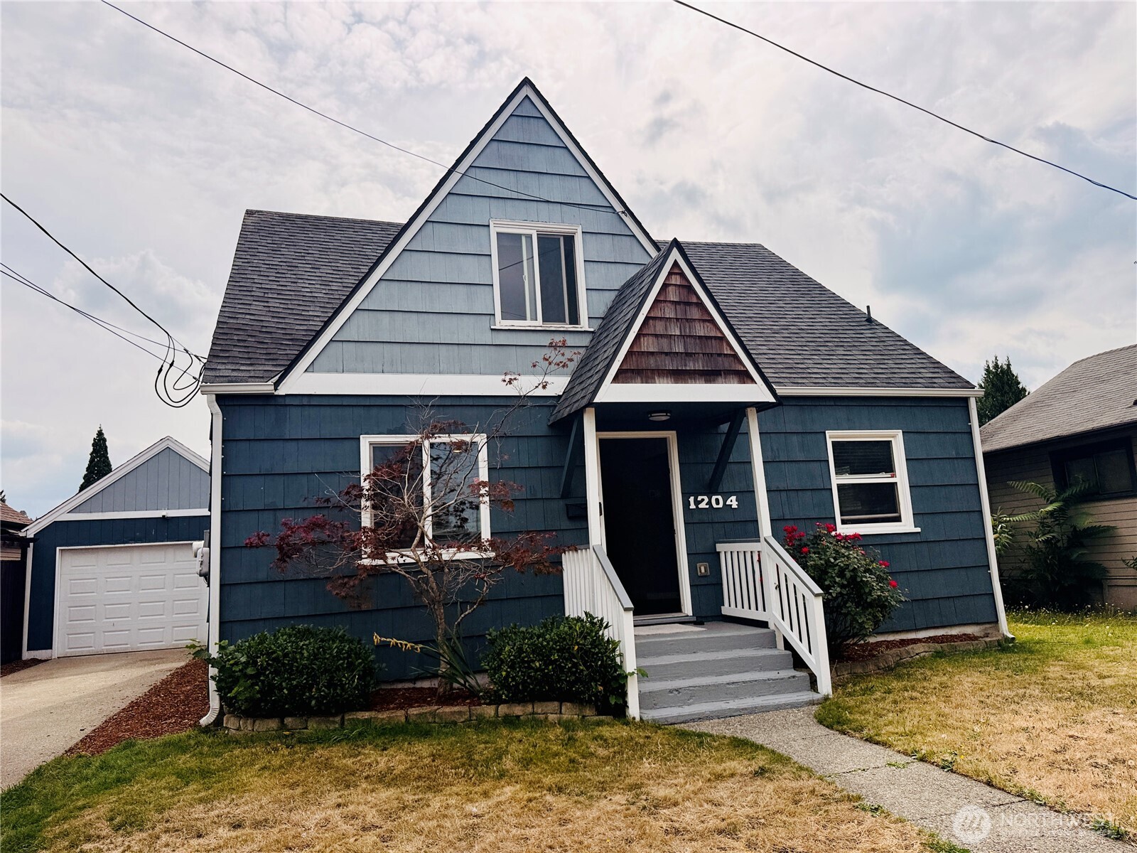 MLS #NWM2546237 image #0