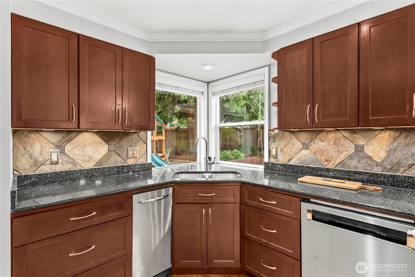MLS #NWM2546422 image #9