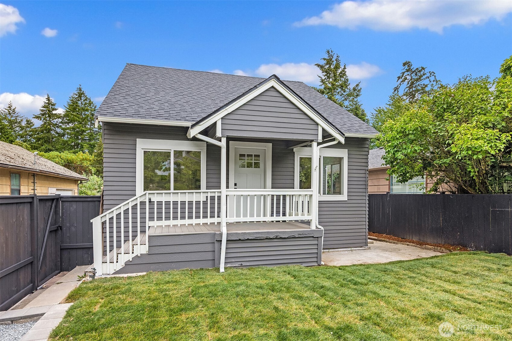 MLS #NWM2546665 image #1