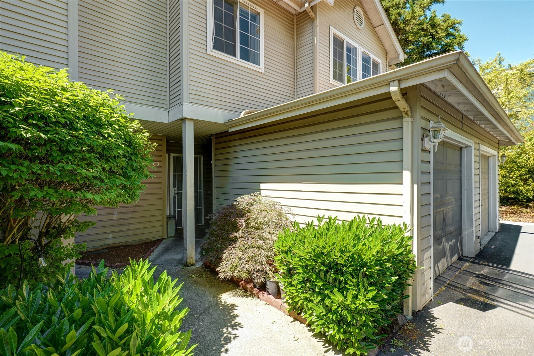 MLS #NWM2547204 image #1