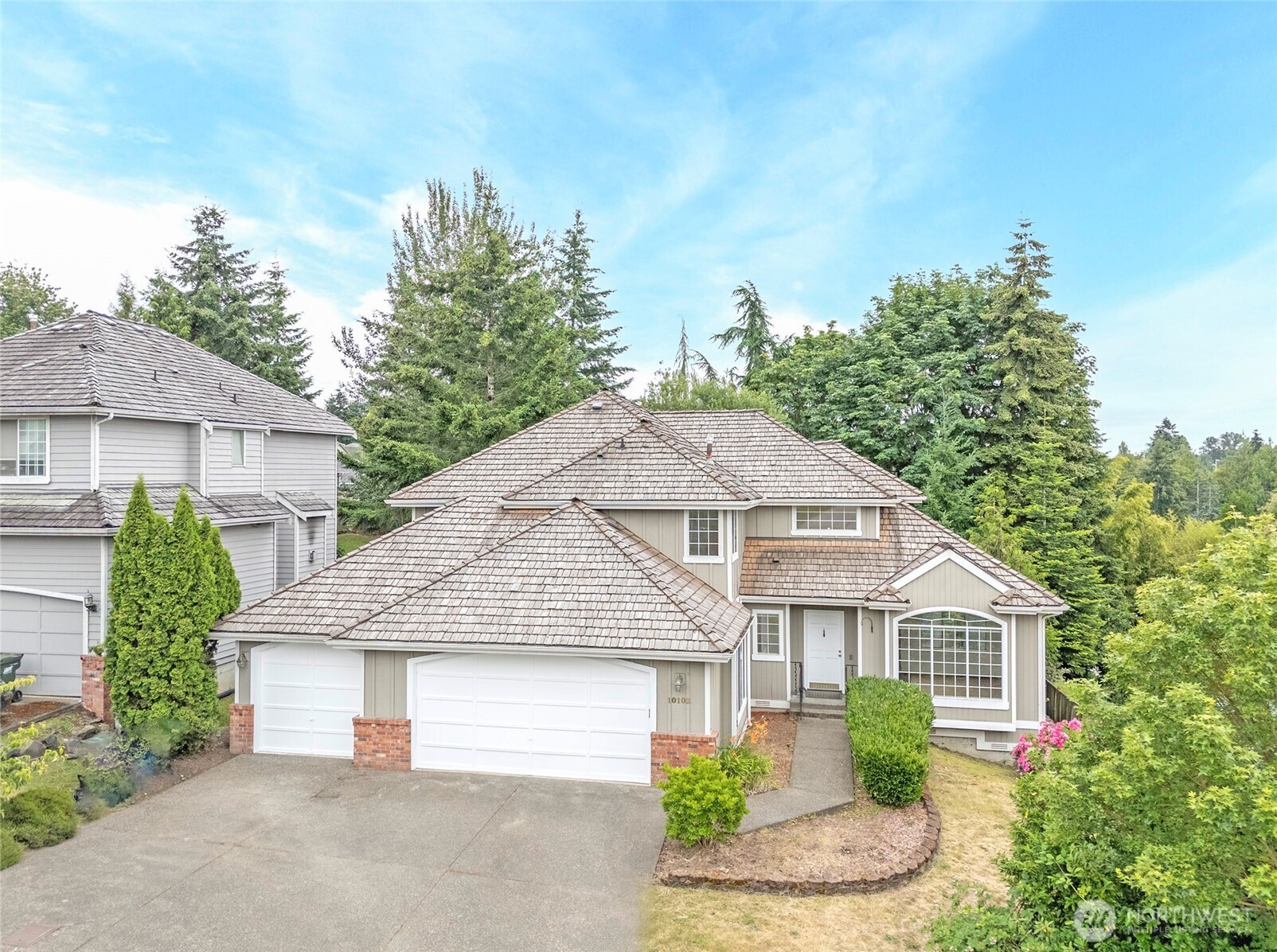 MLS #NWM2547498 image #1