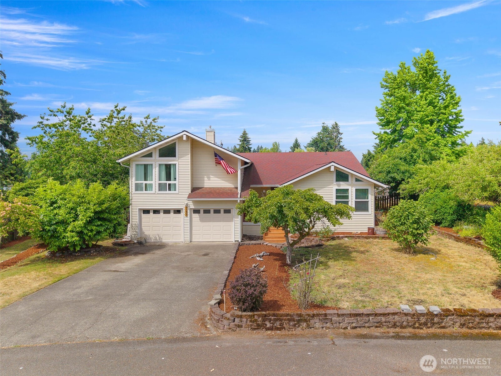 MLS #NWM2547864 image #0