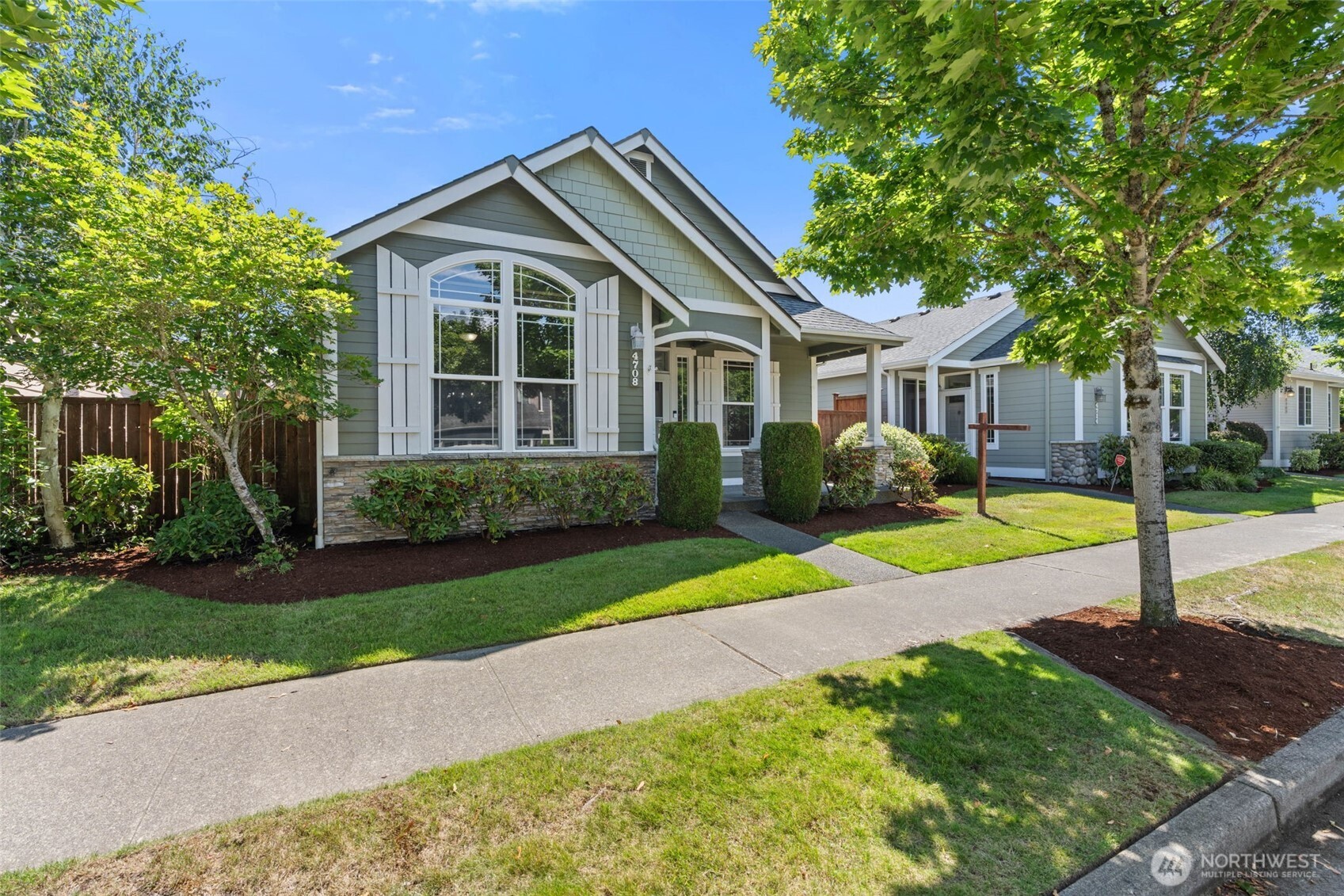 MLS #NWM2547903 image #0