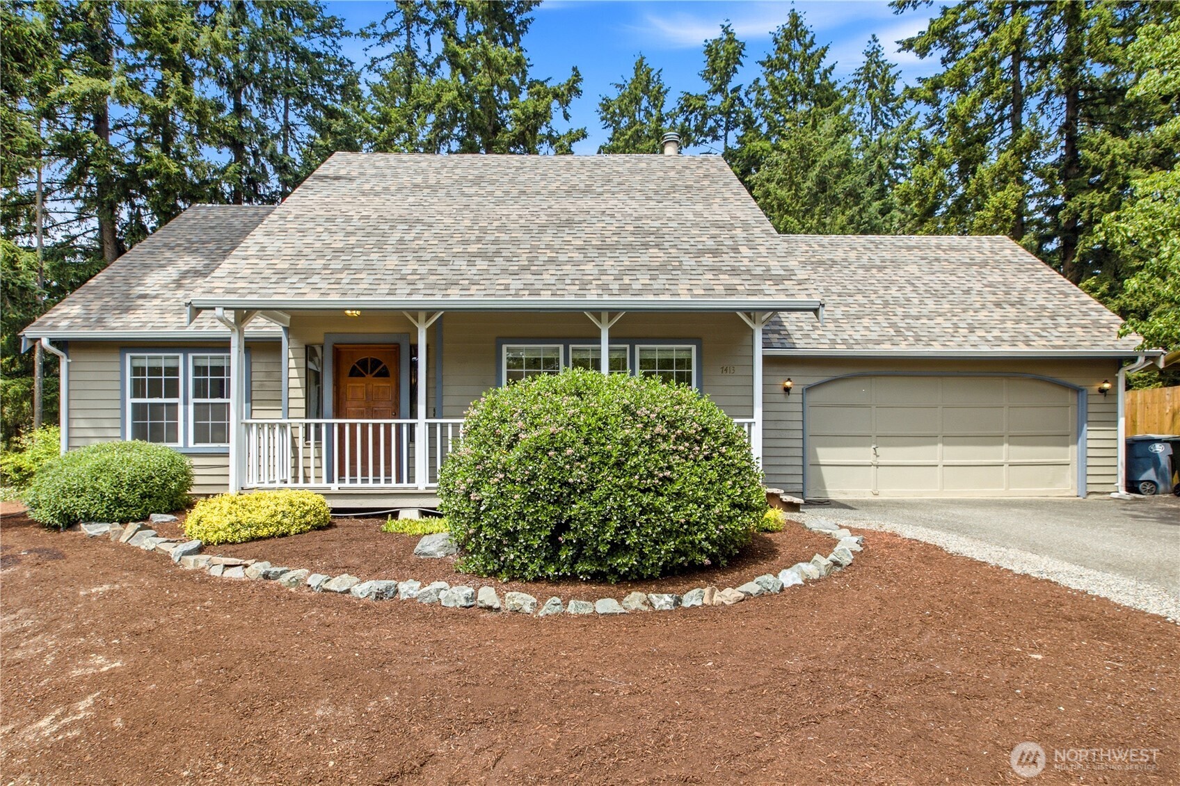 MLS #NWM2547948 image #0