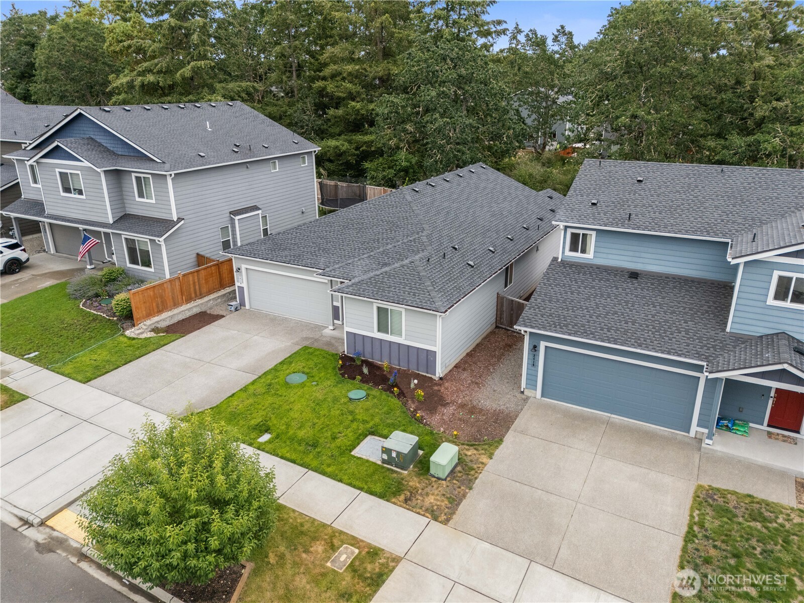 MLS #NWM2548247 image #1