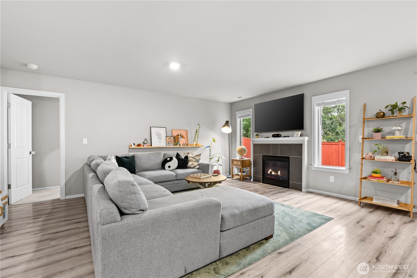 MLS #NWM2548247 image #10