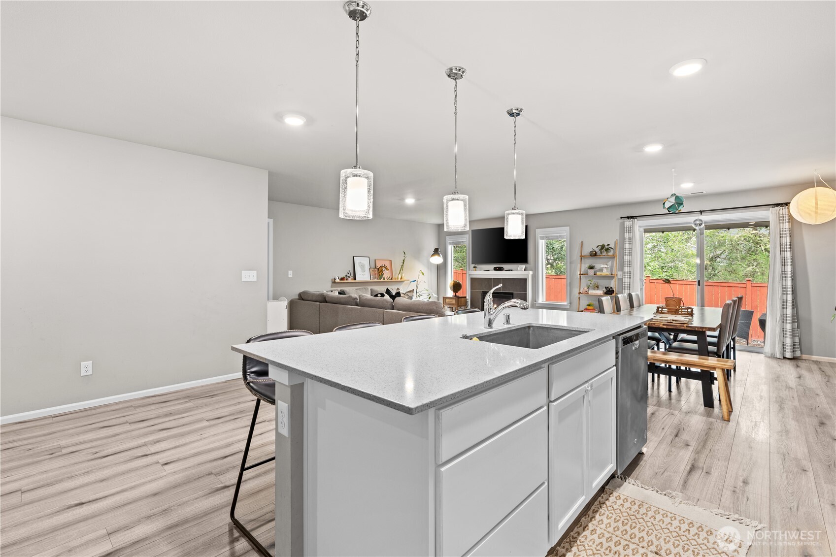 MLS #NWM2548247 image #17