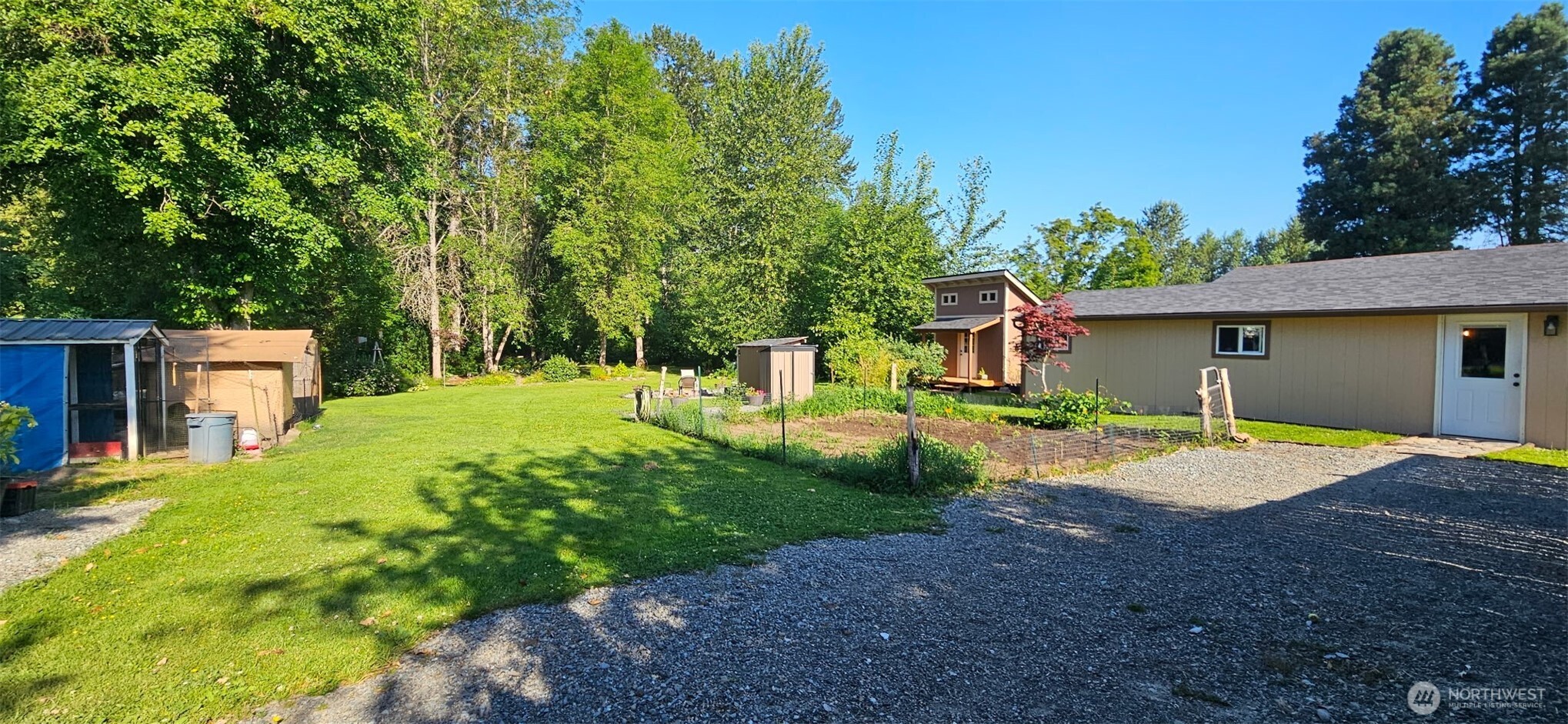 MLS #NWM2548836 image #17