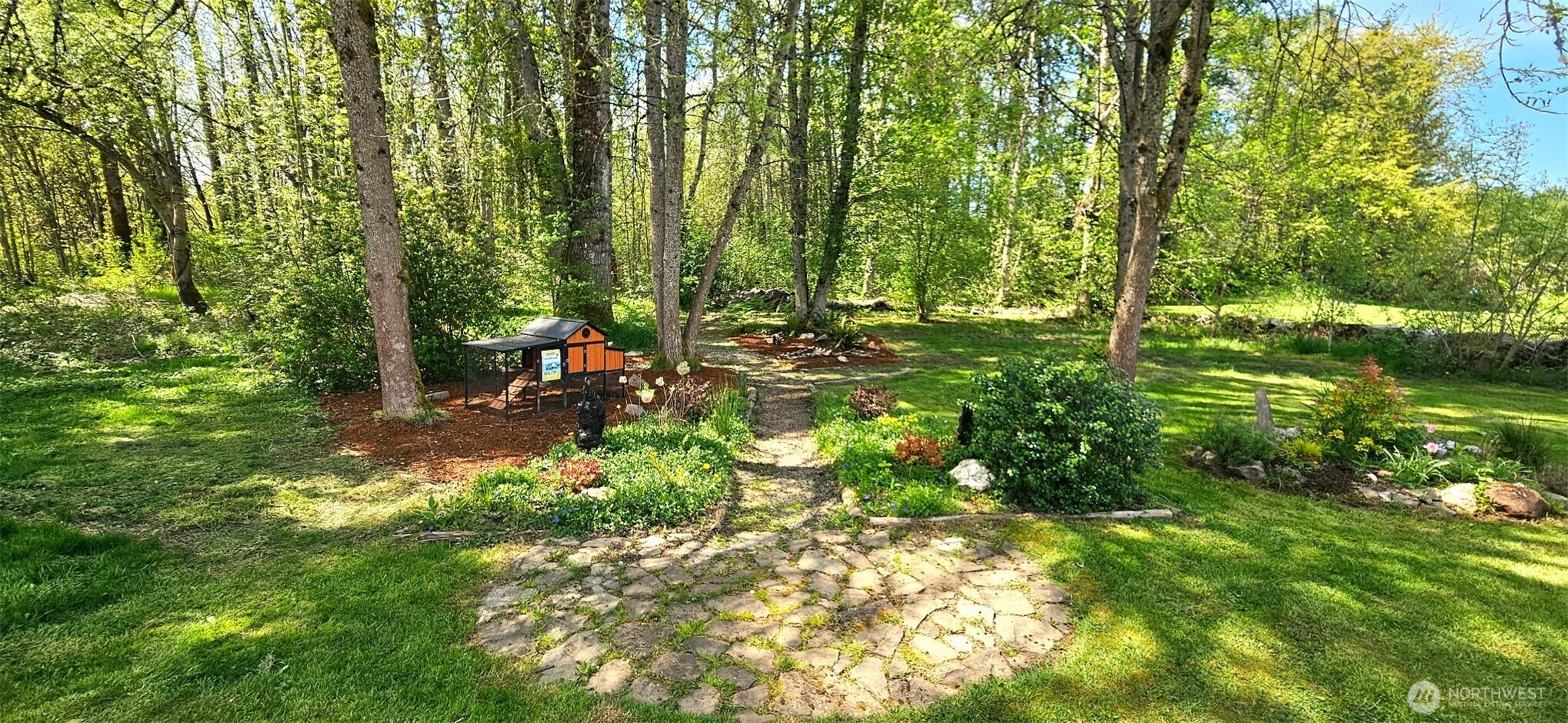 MLS #NWM2548836 image #32