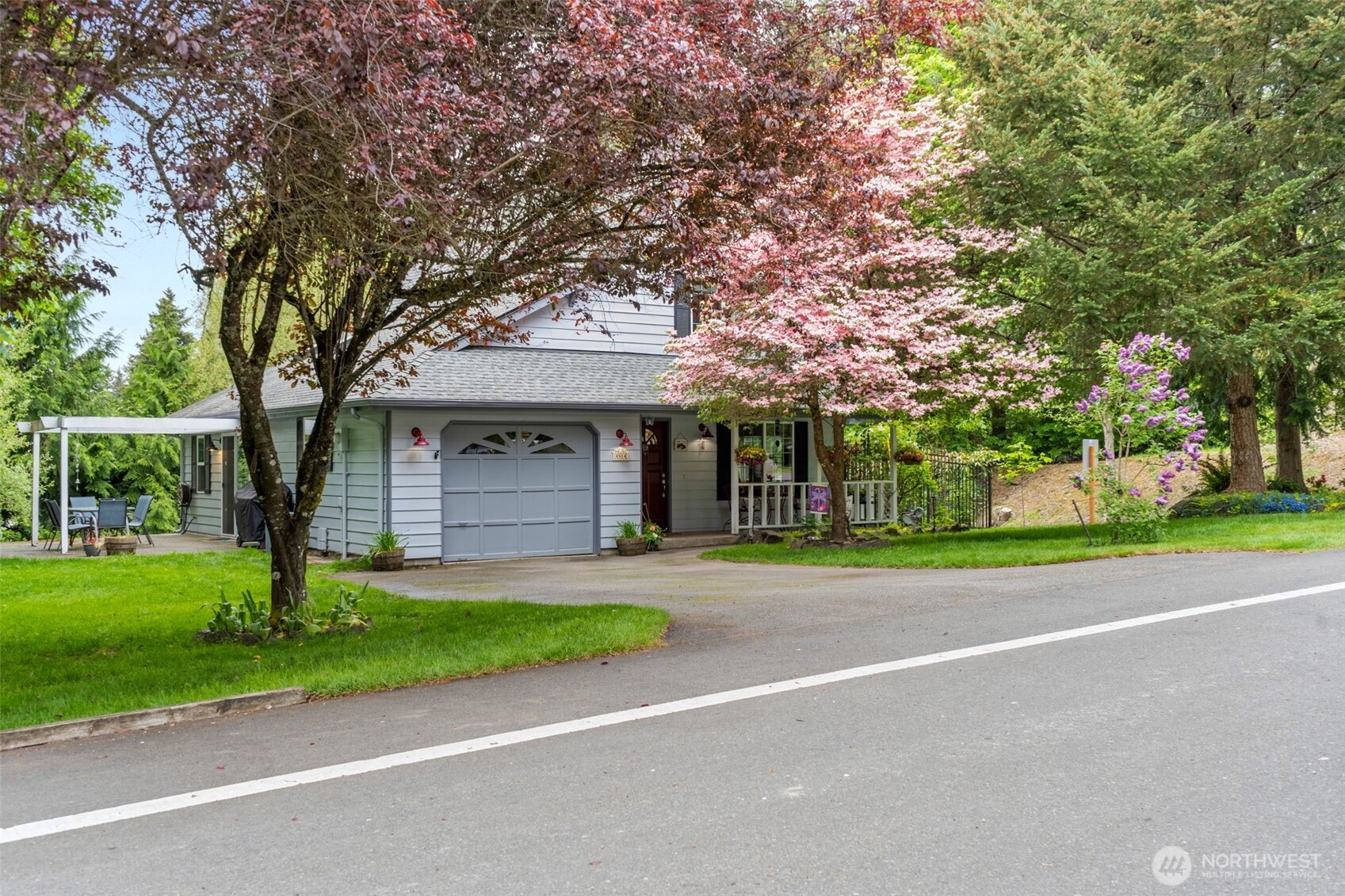 MLS #NWM2549561 image #0