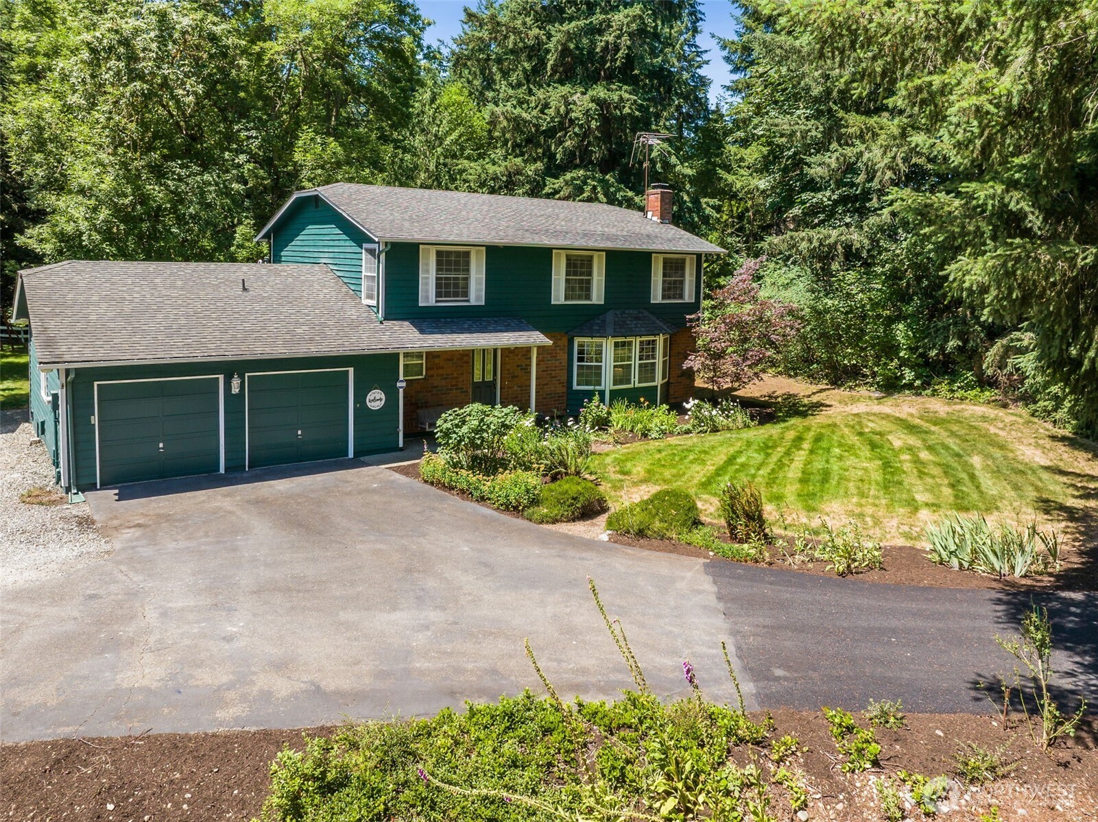 MLS #NWM2549712 image #6