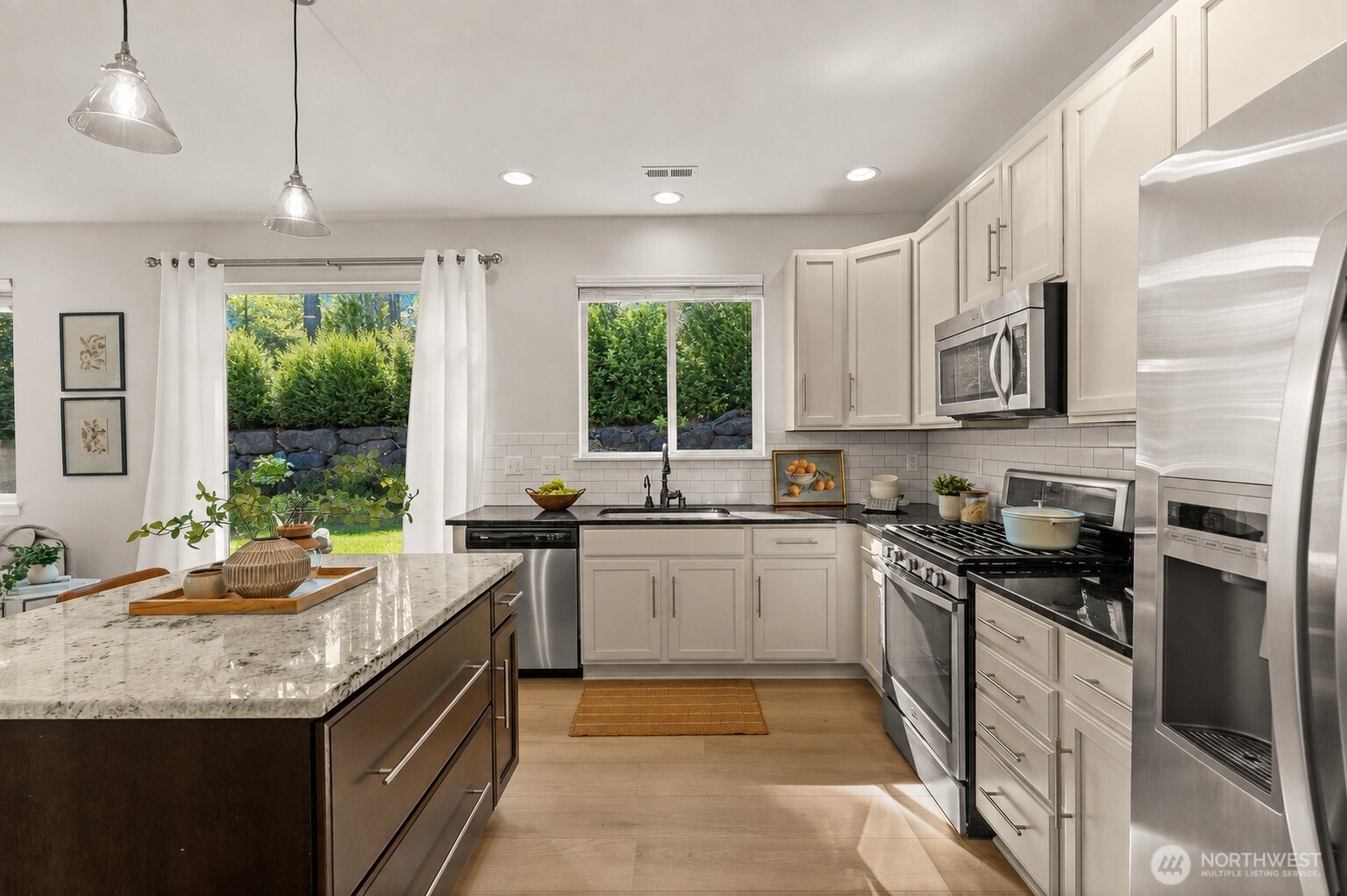 MLS #NWM2549746 image #11