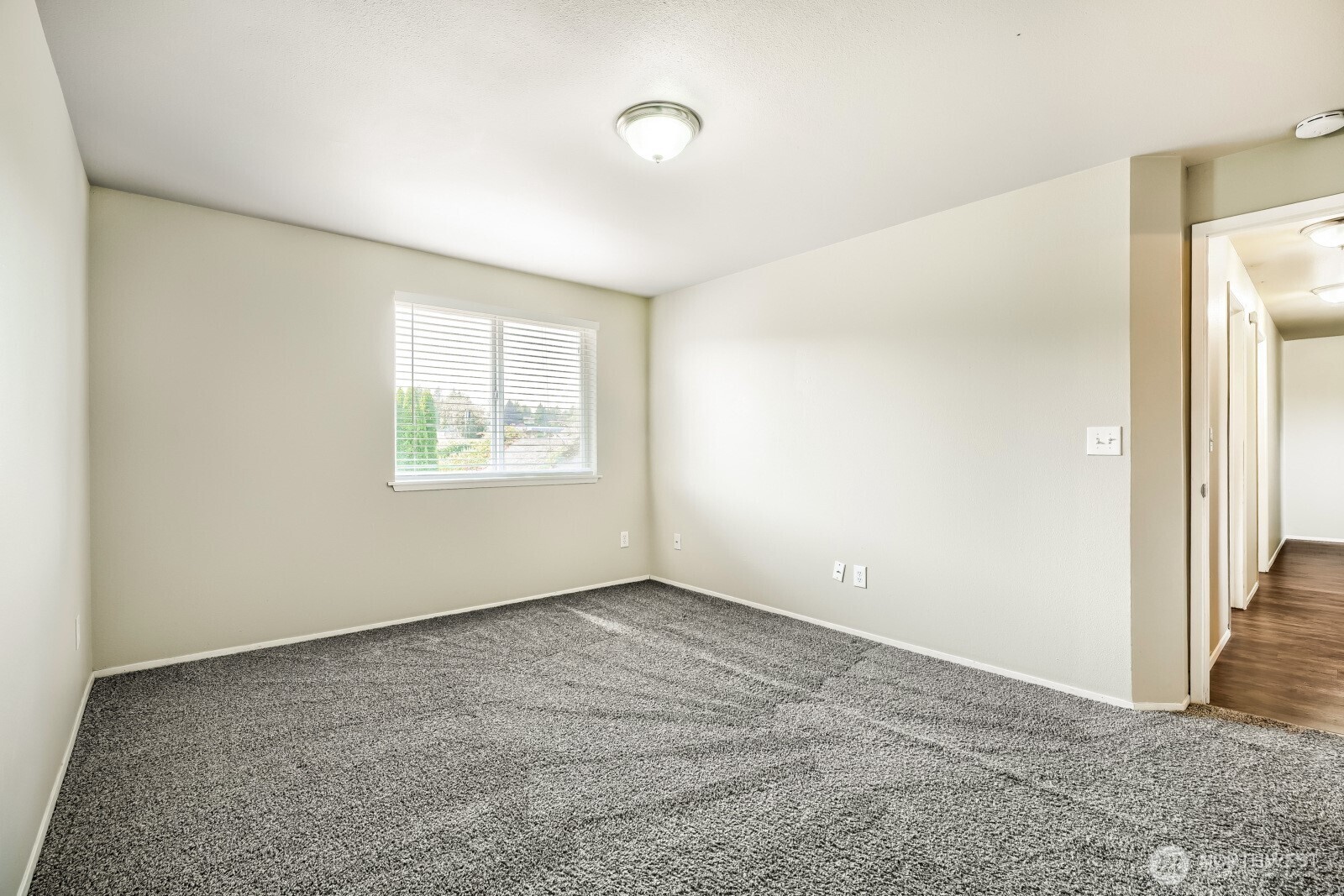 MLS #NWM2549942 image #11