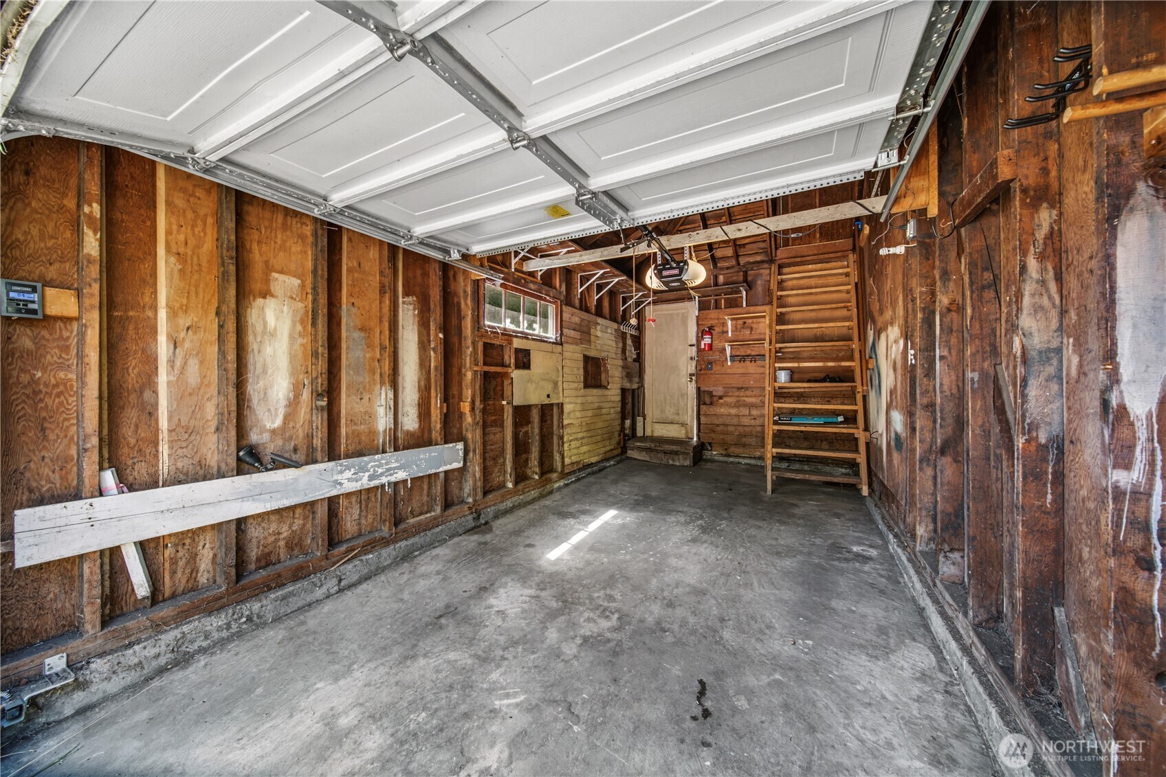 MLS #NWM2550172 image #18