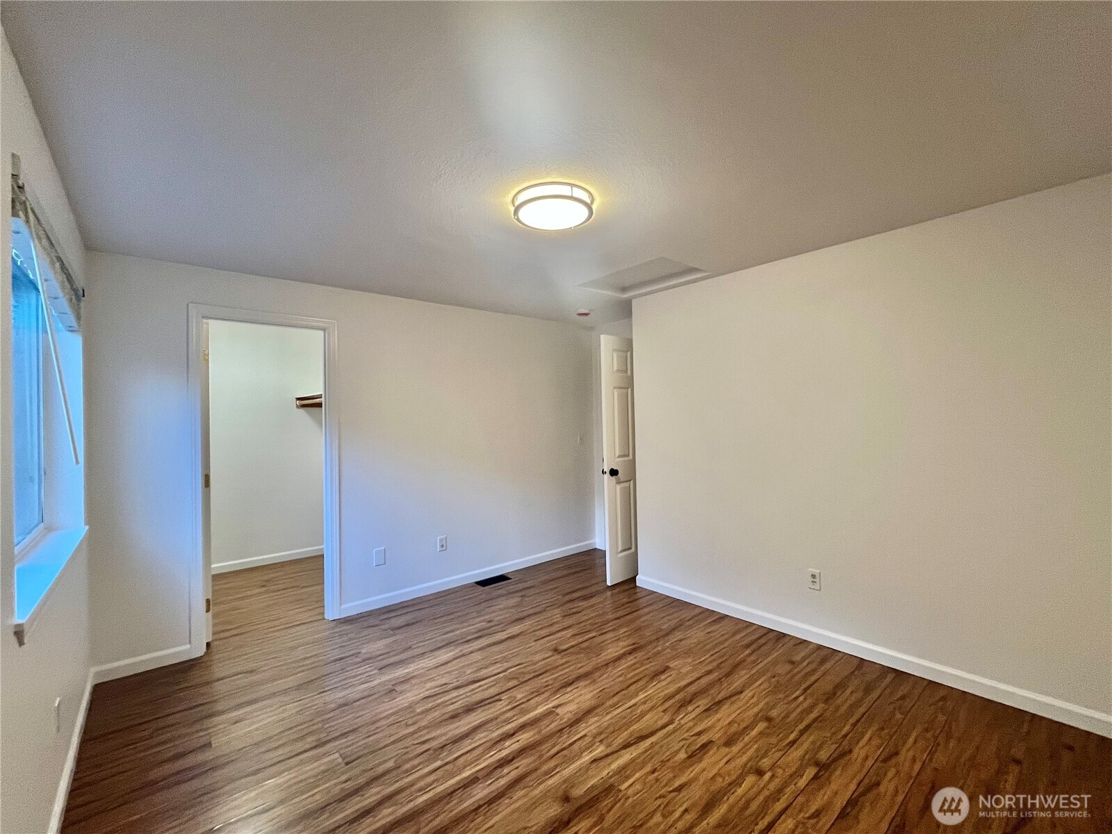 MLS #NWM2550201 image #12
