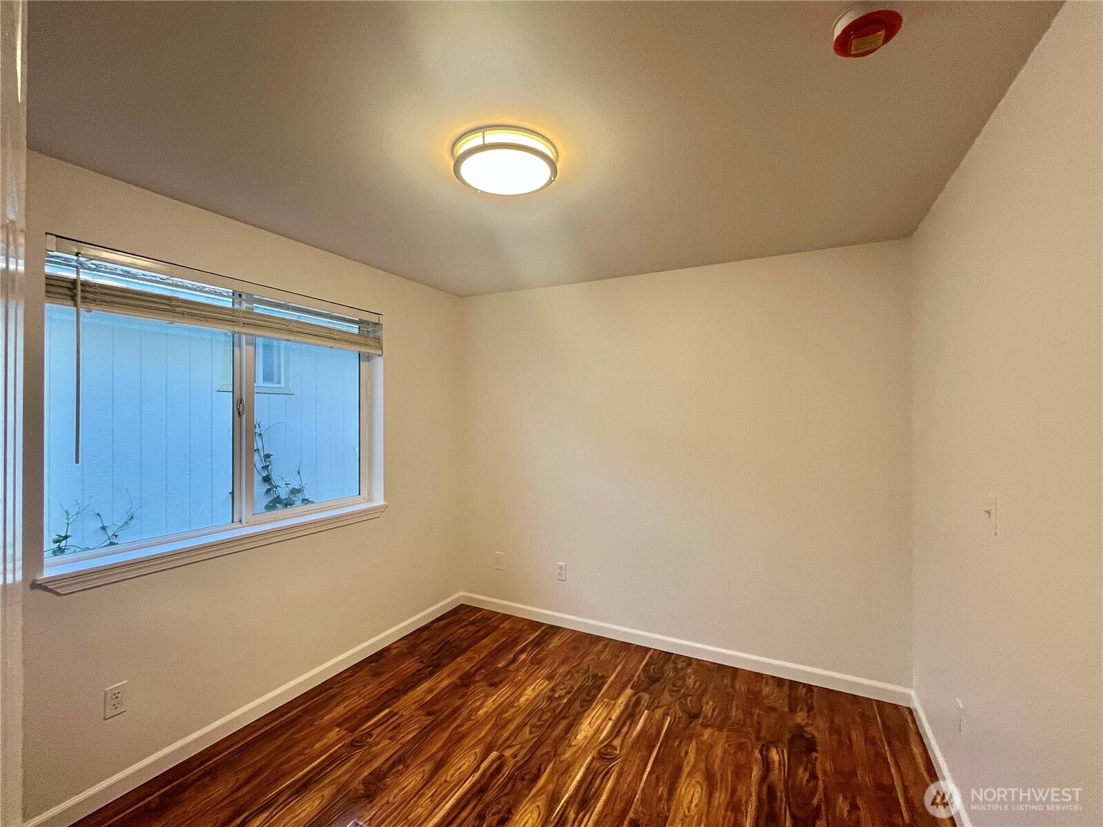 MLS #NWM2550201 image #9