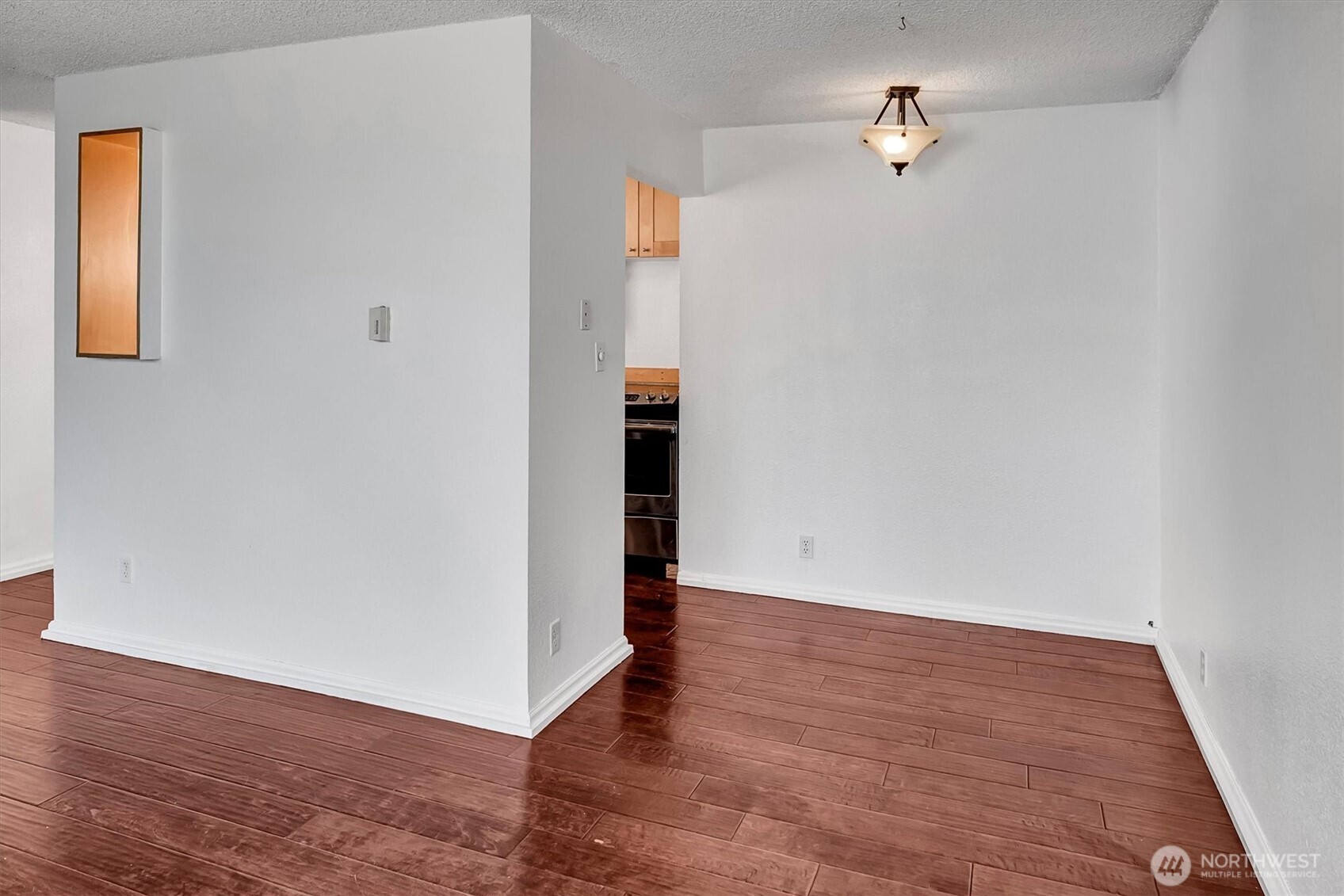 MLS #NWM2550371 image #13