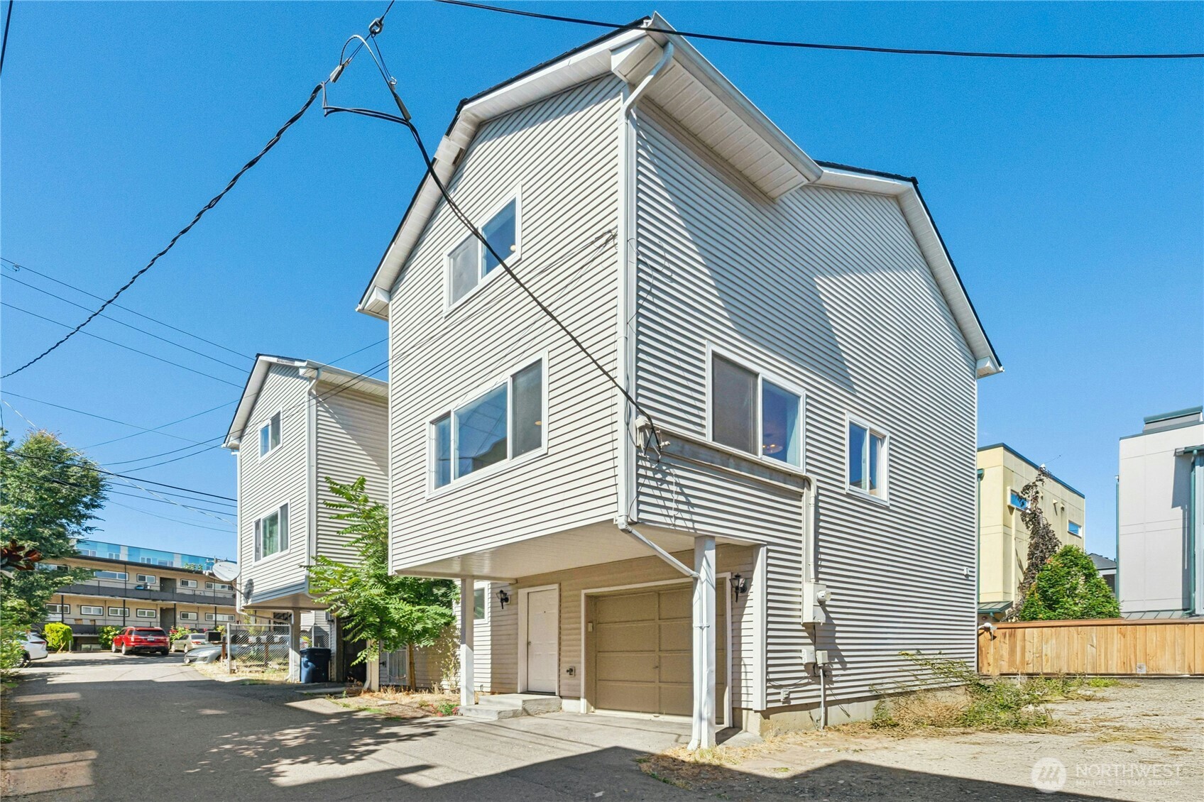 MLS #NWM2550652 image #1
