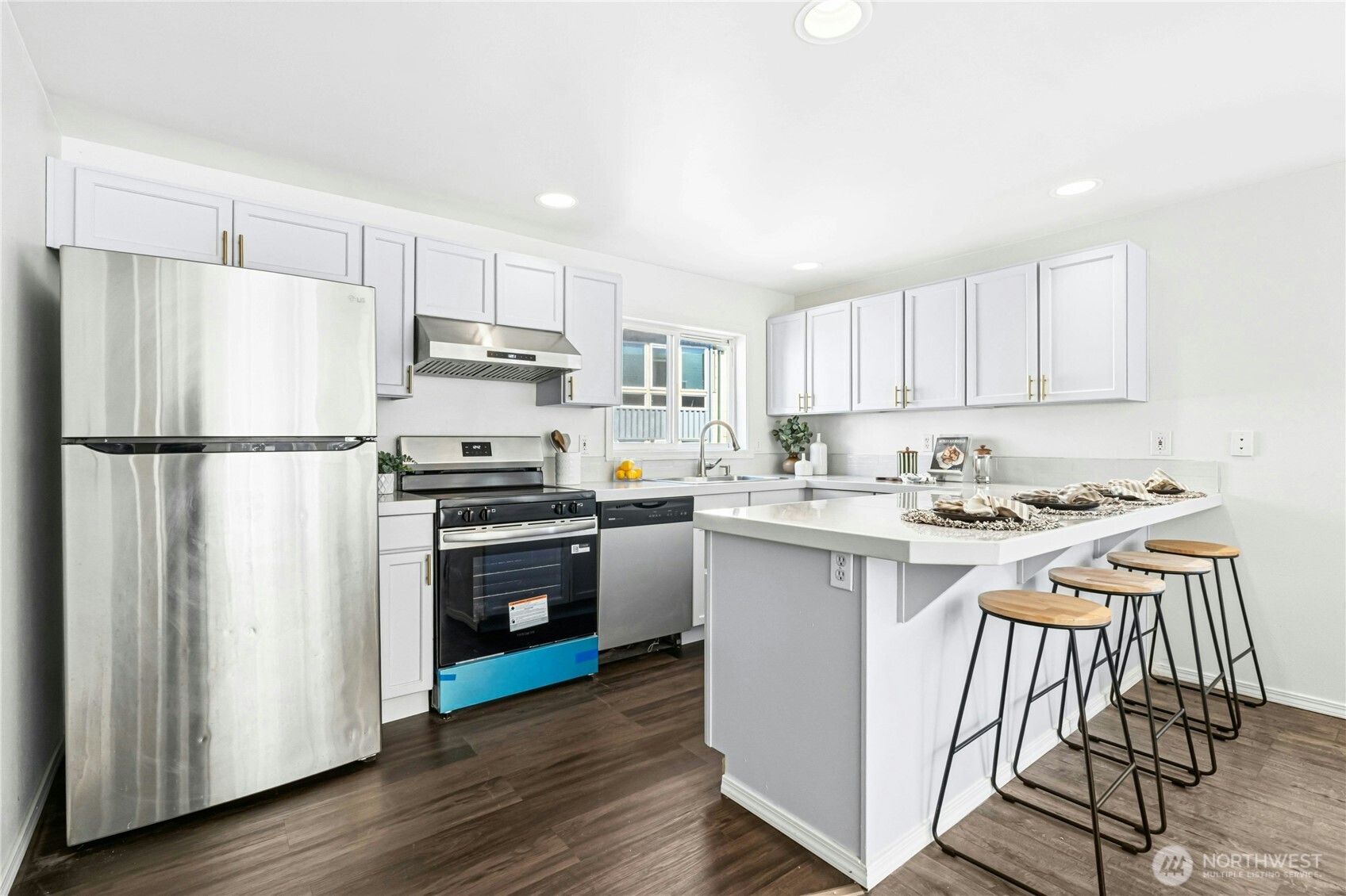 MLS #NWM2550652 image #16