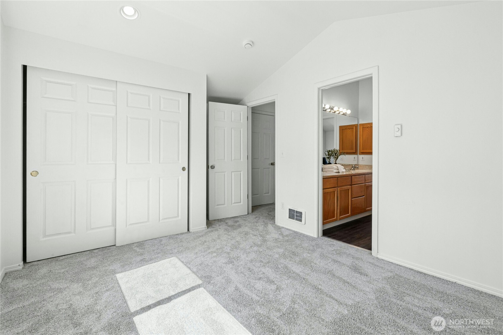 MLS #NWM2550652 image #25