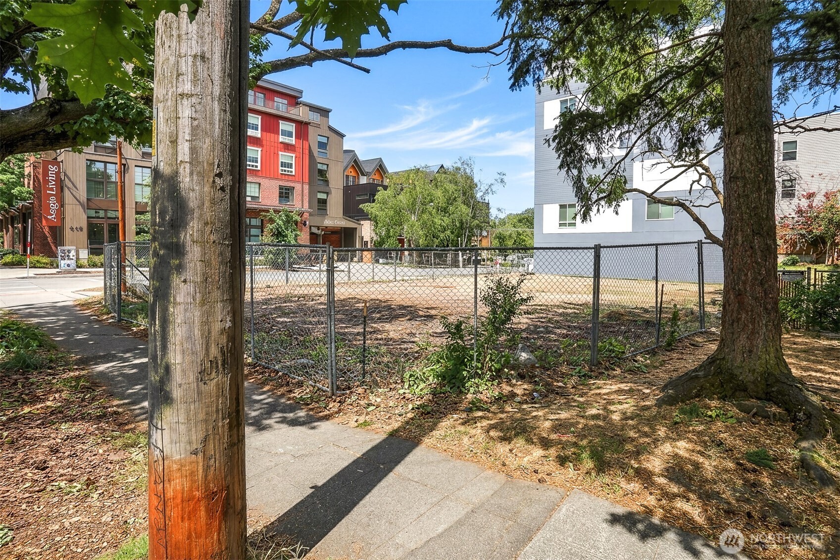 MLS #NWM2550852 image #4