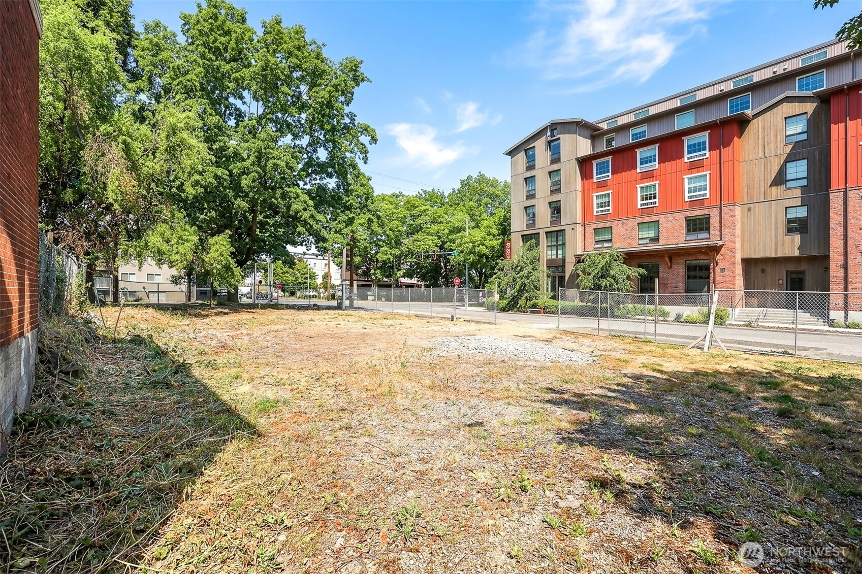 MLS #NWM2550852 image #6