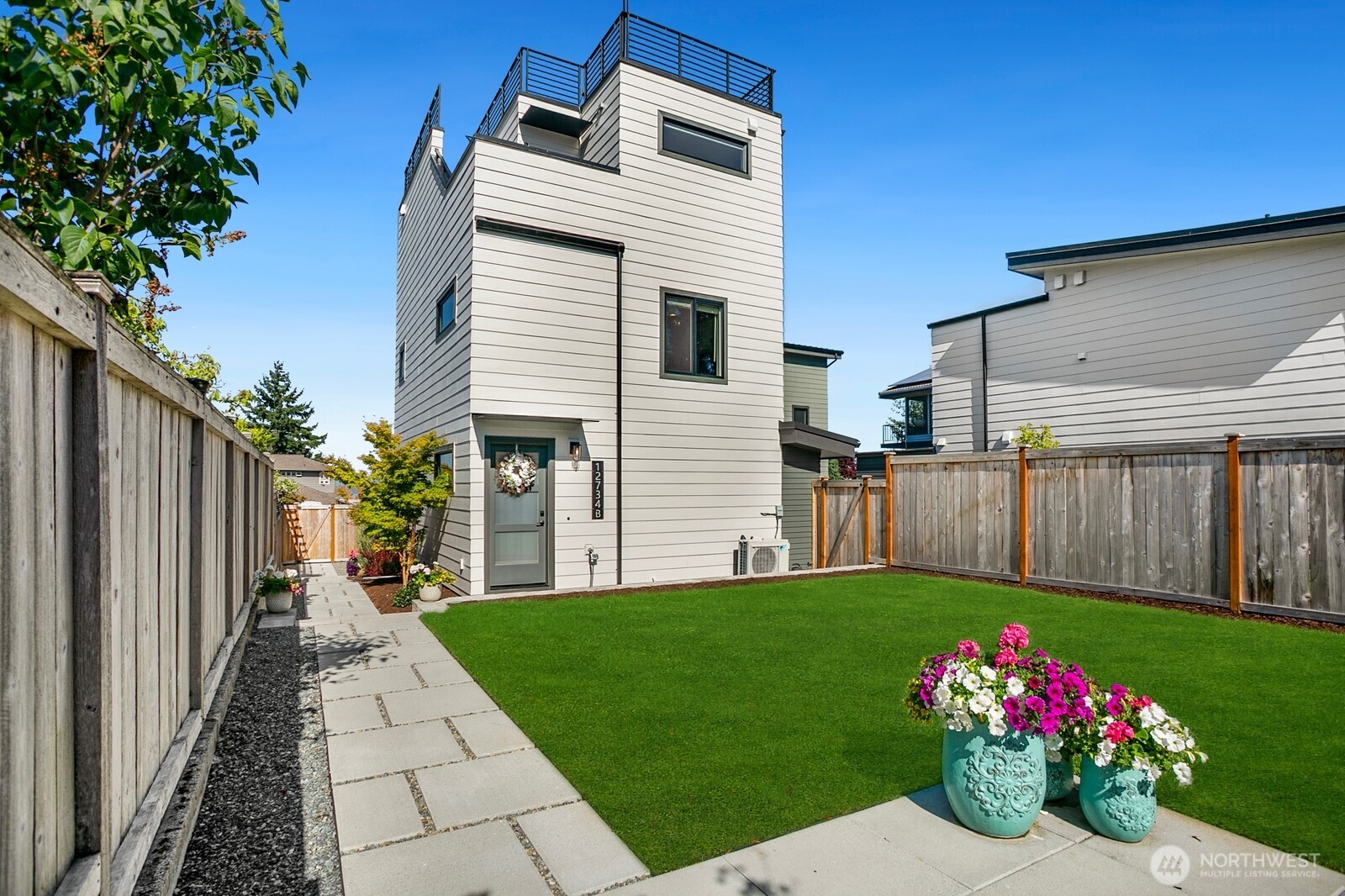 MLS #NWM2551441 image #0
