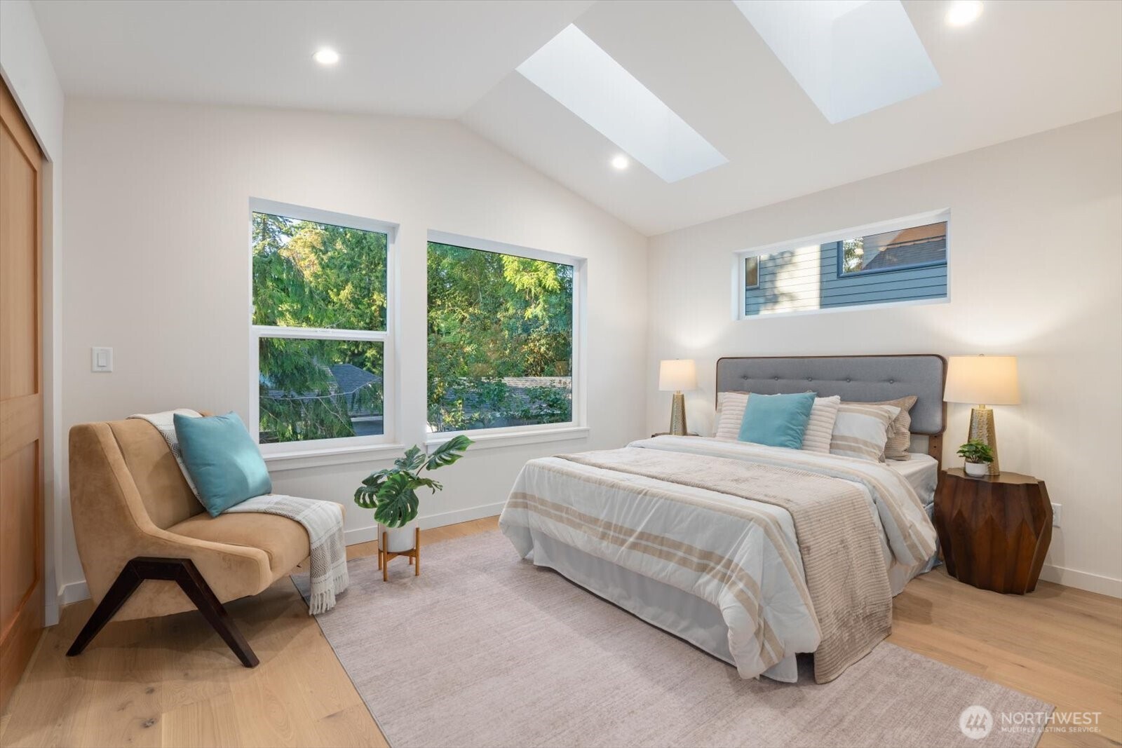 MLS #NWM2551462 image #1